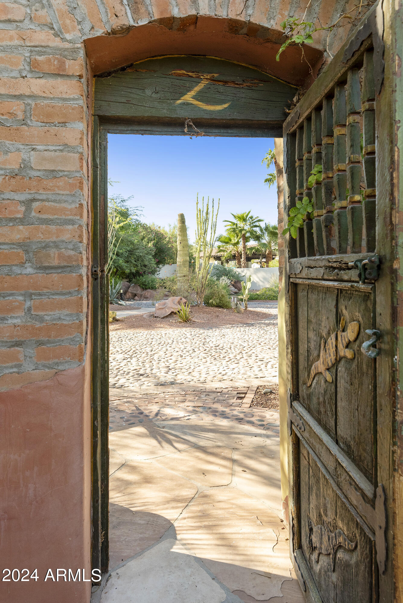 4754 E VALLEY VISTA Lane