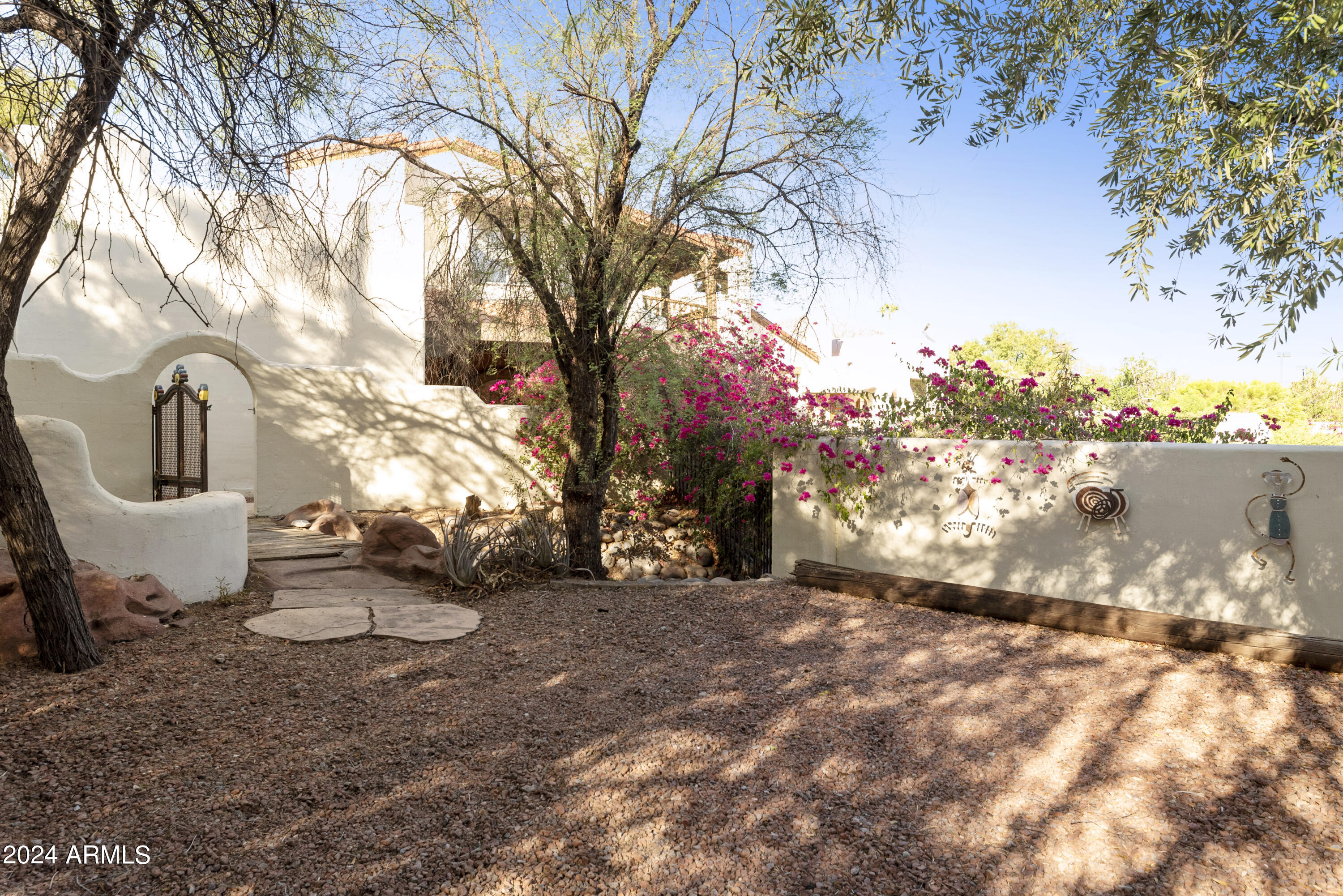 4754 E VALLEY VISTA Lane