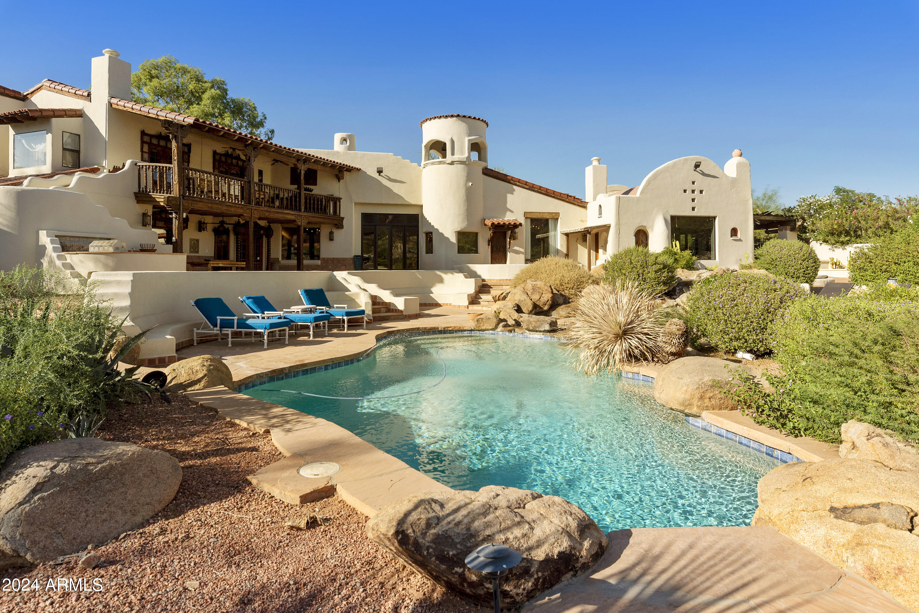 4754 E VALLEY VISTA Lane