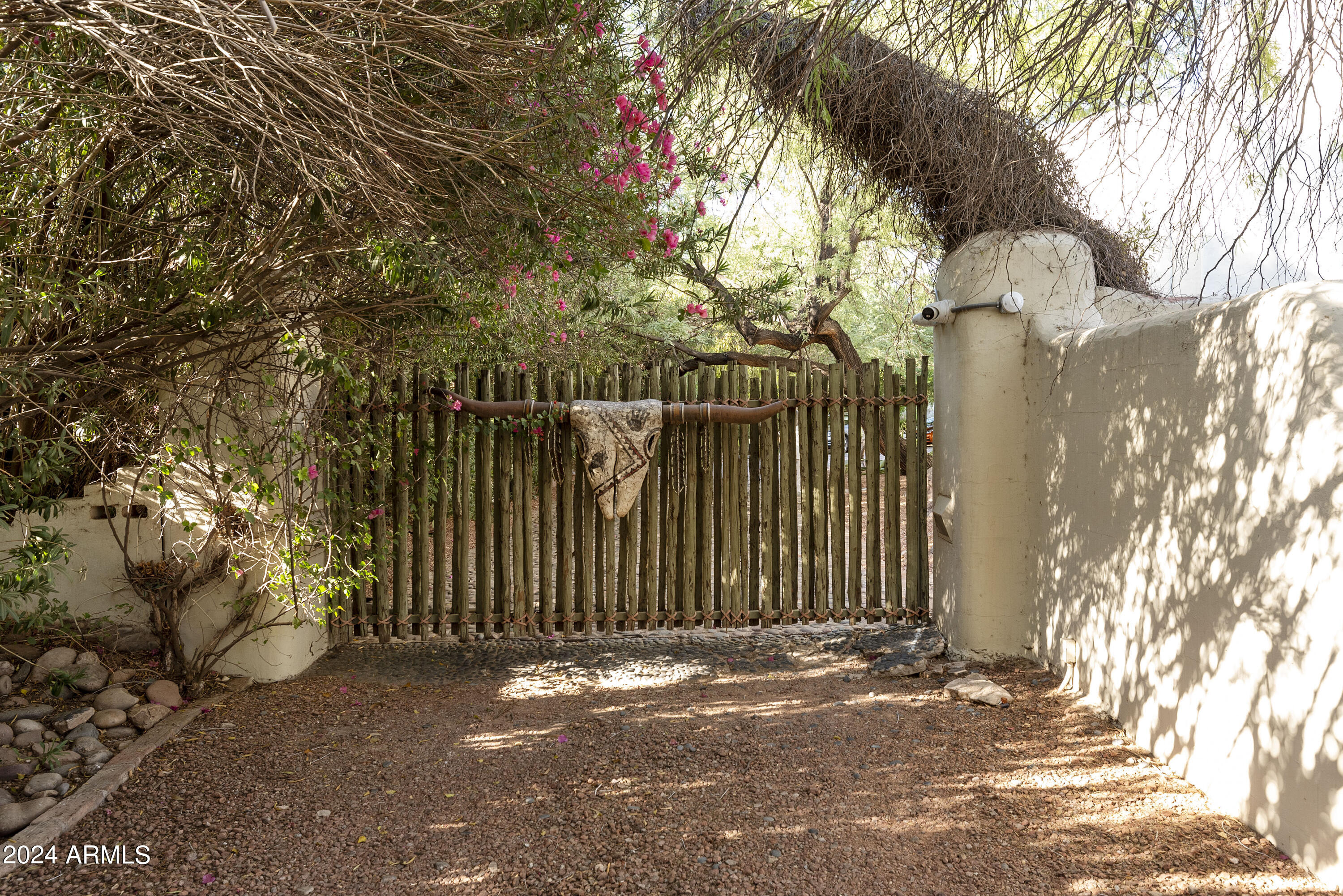 4754 E VALLEY VISTA Lane