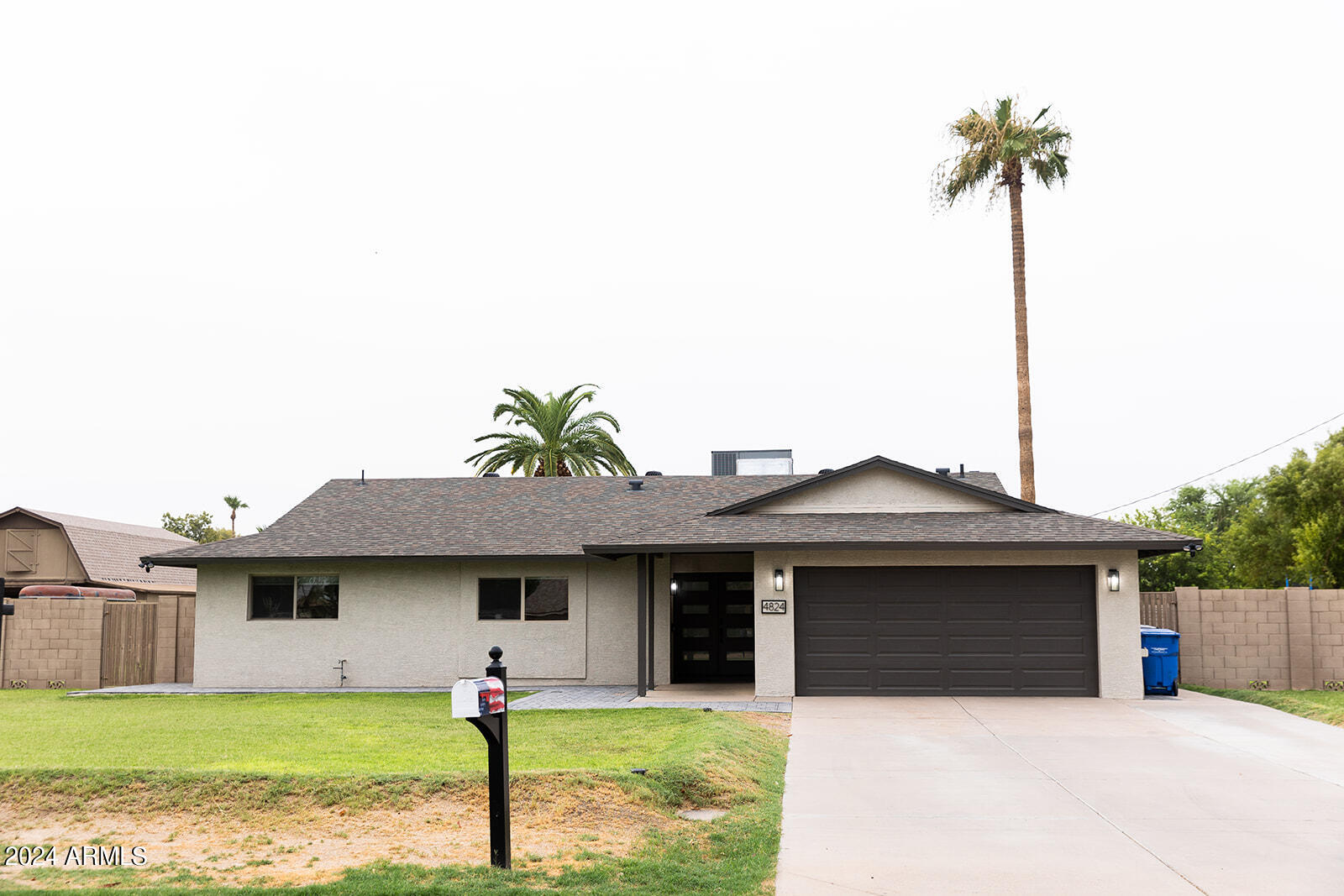 4824 W WALTANN Lane