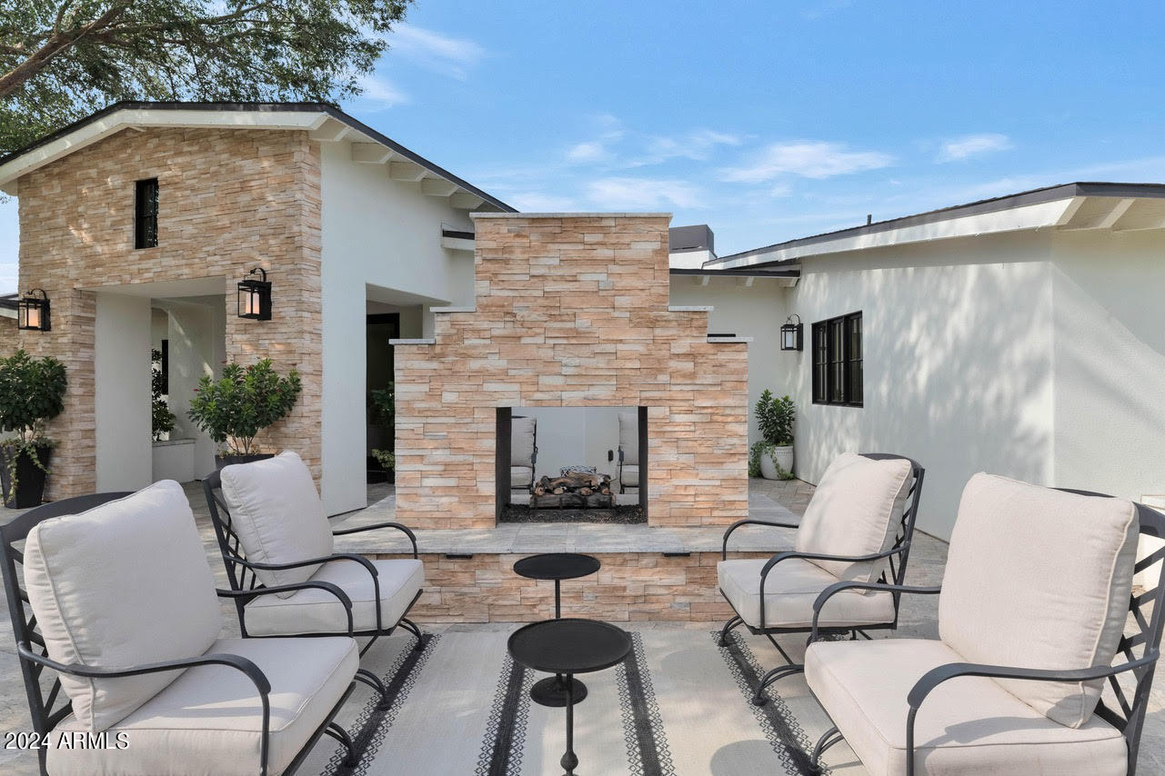 4601 E CALLE DEL MEDIO --