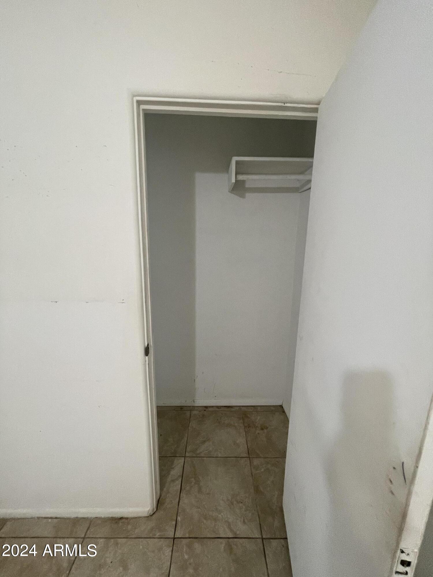 542 W MOUNTAIN VIEW Road