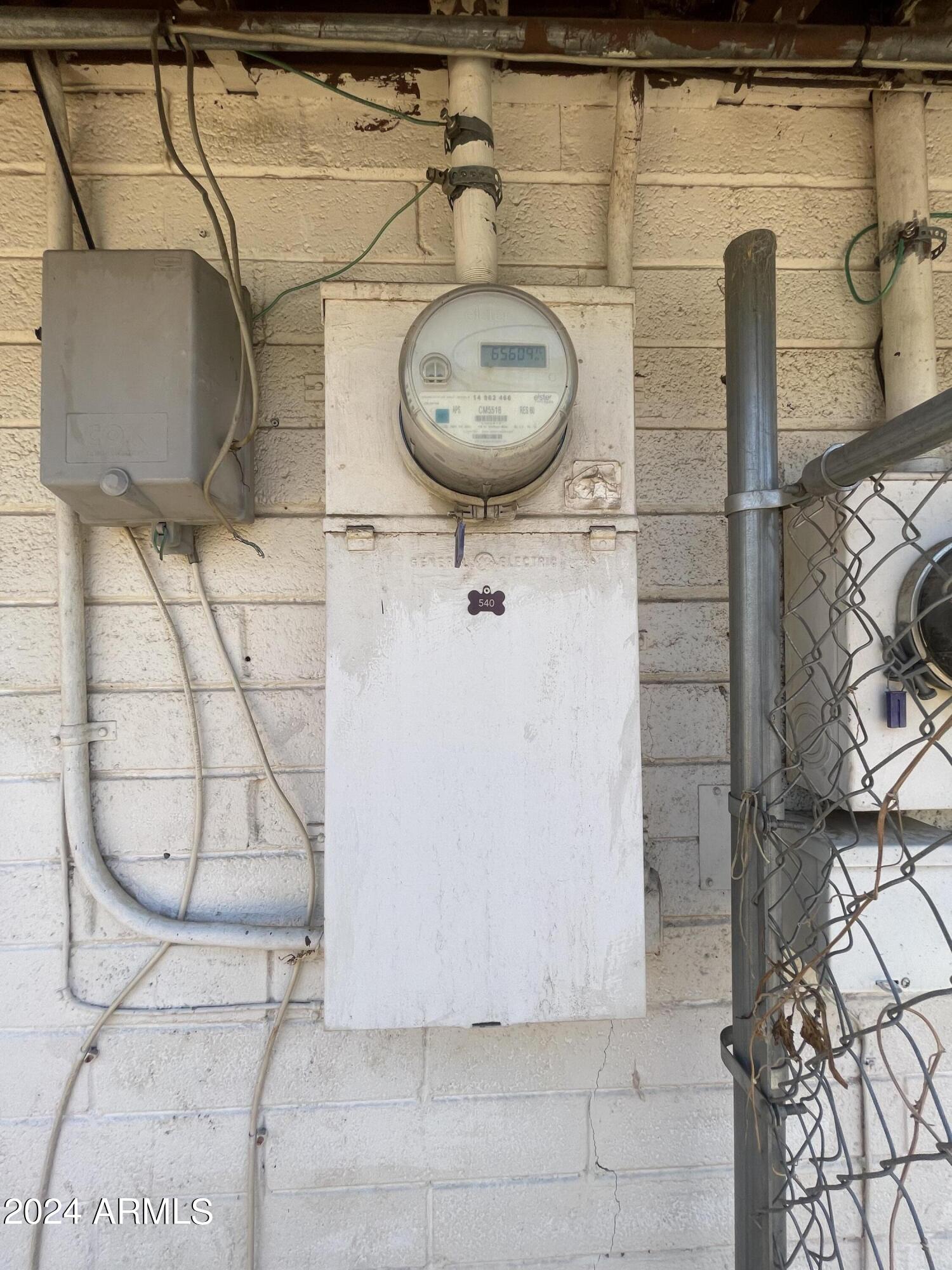 542 W MOUNTAIN VIEW Road