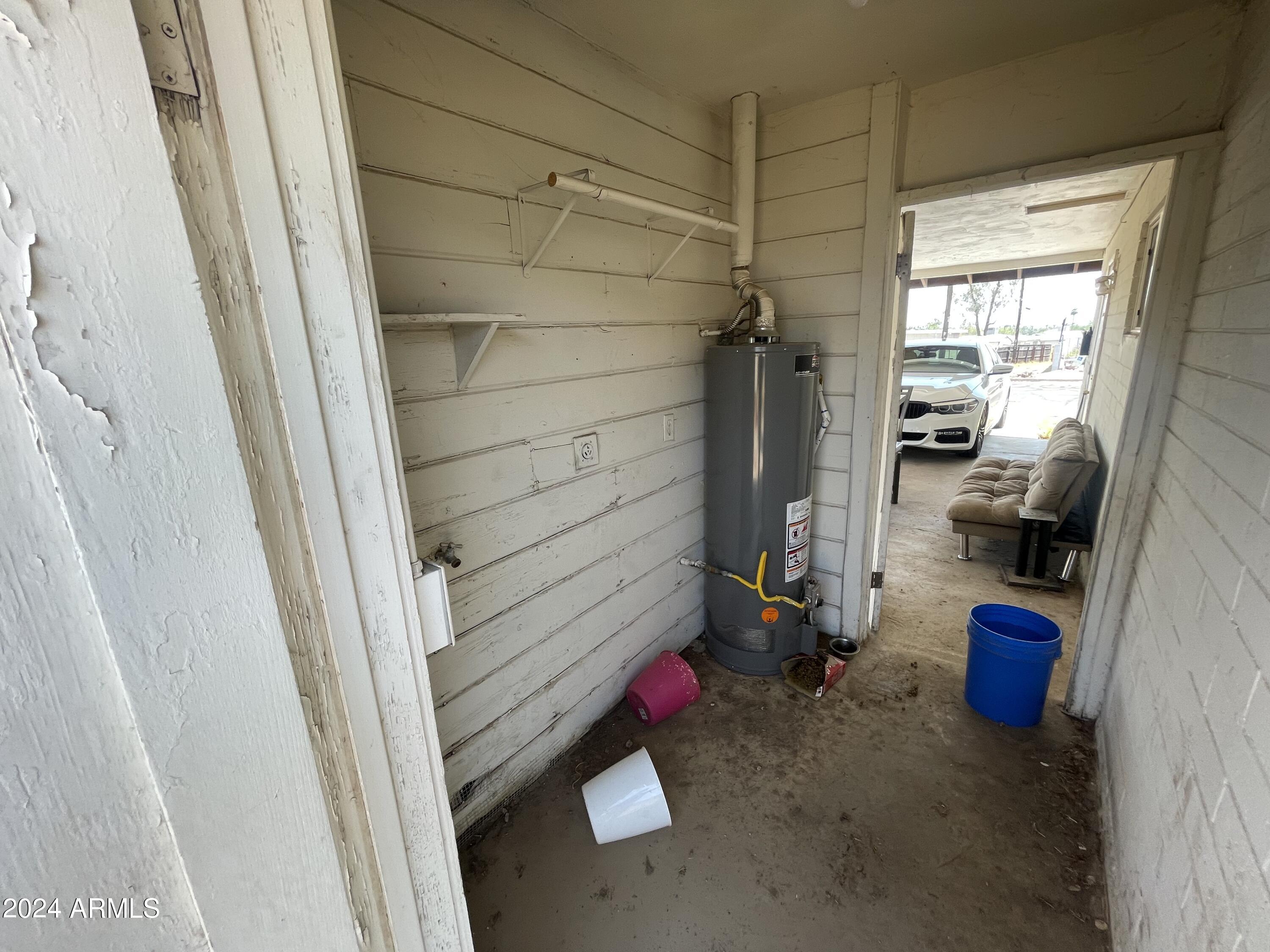 542 W MOUNTAIN VIEW Road