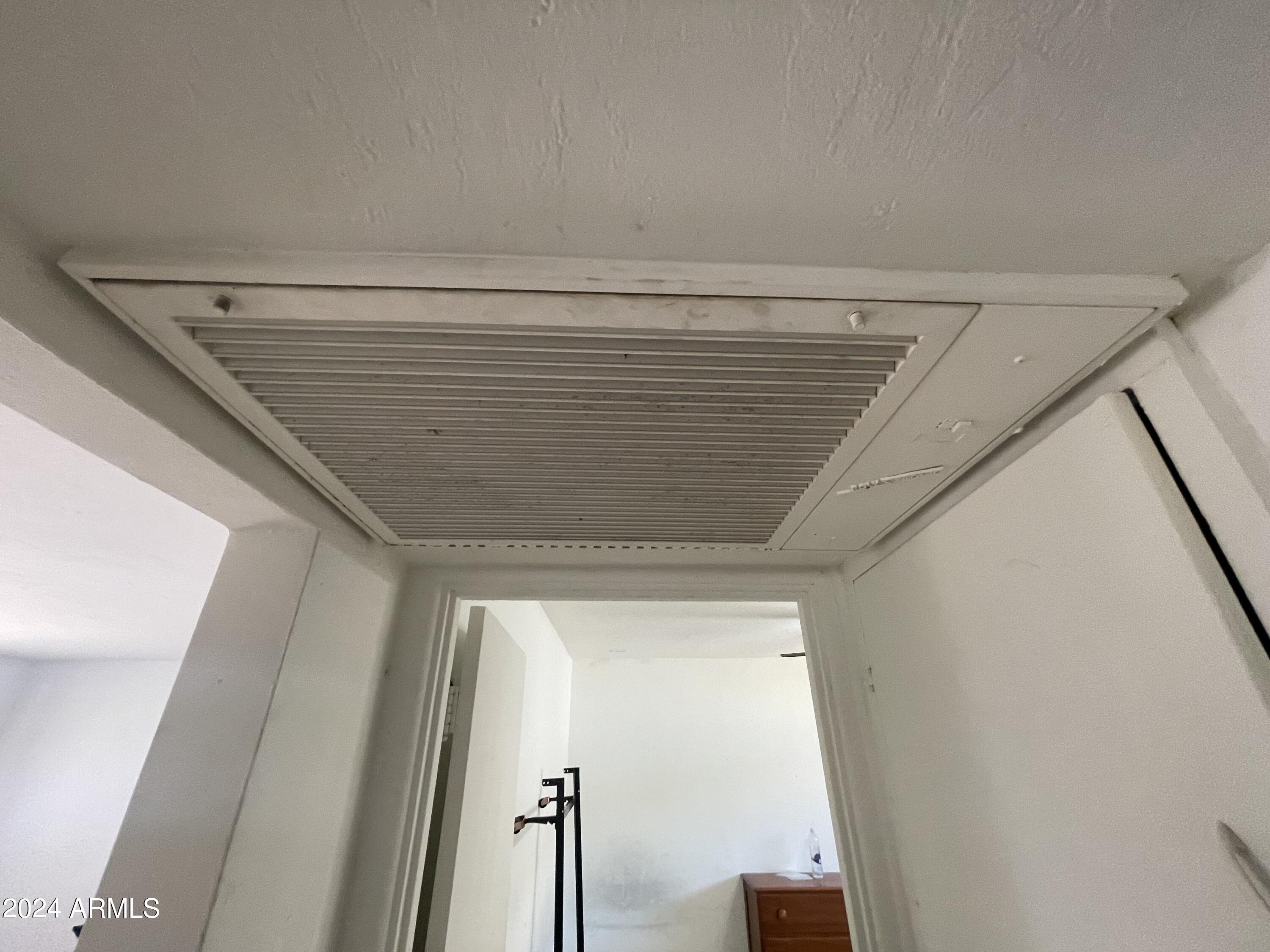 542 W MOUNTAIN VIEW Road