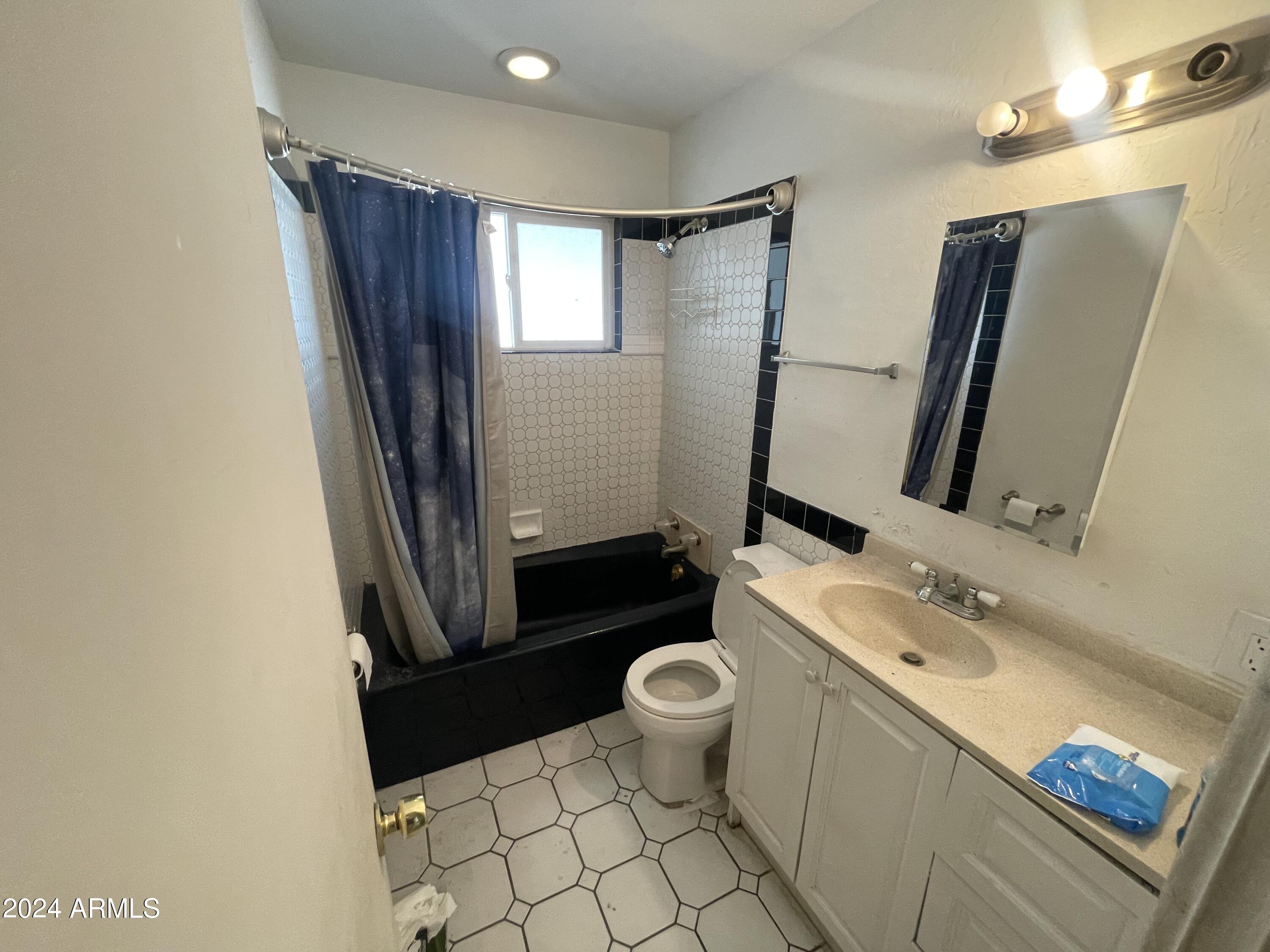 542 W MOUNTAIN VIEW Road