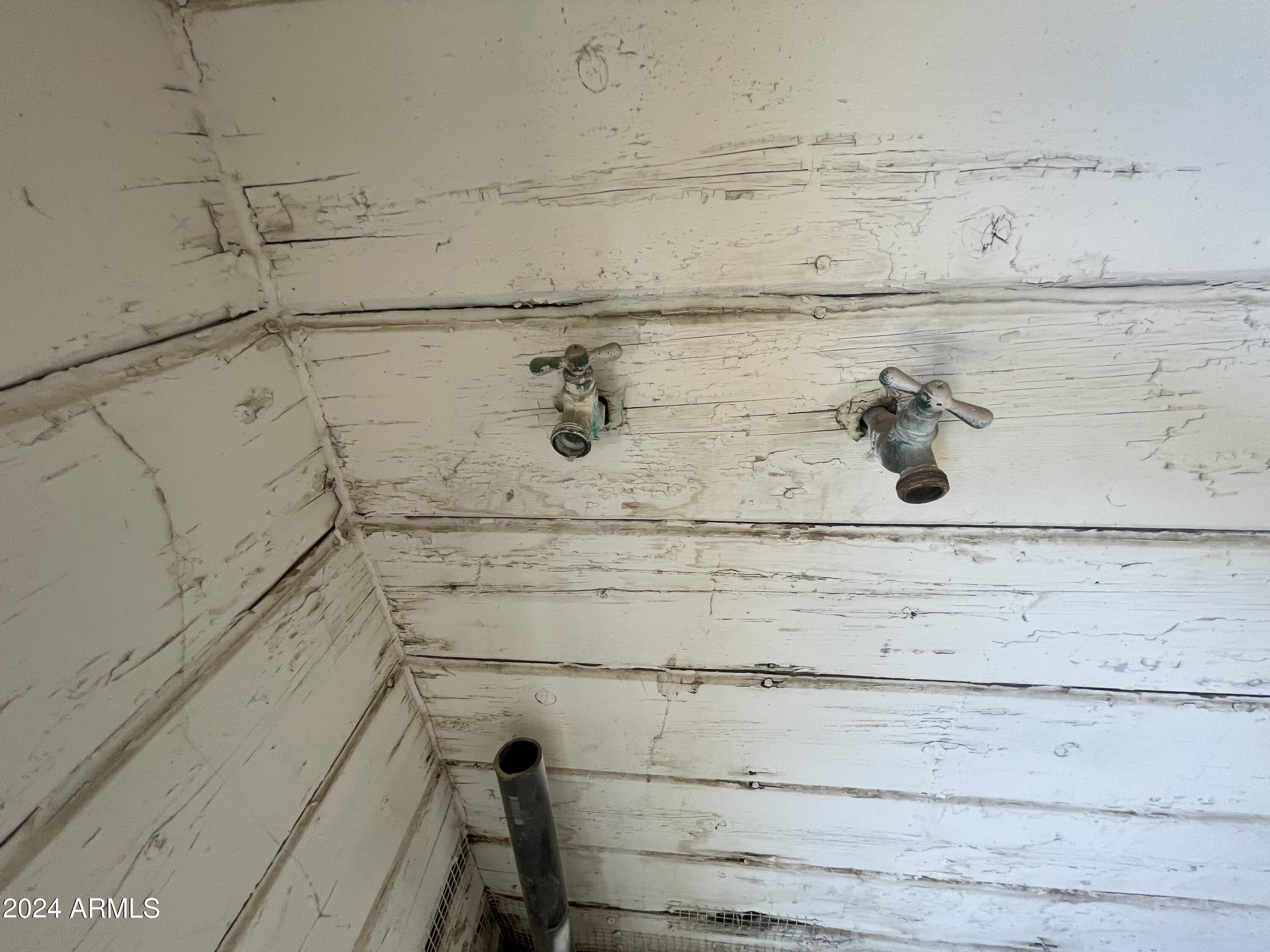 542 W MOUNTAIN VIEW Road