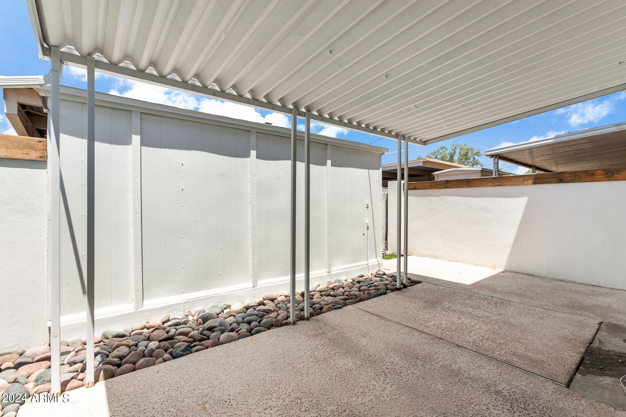 8502 E MONTEBELLO Avenue