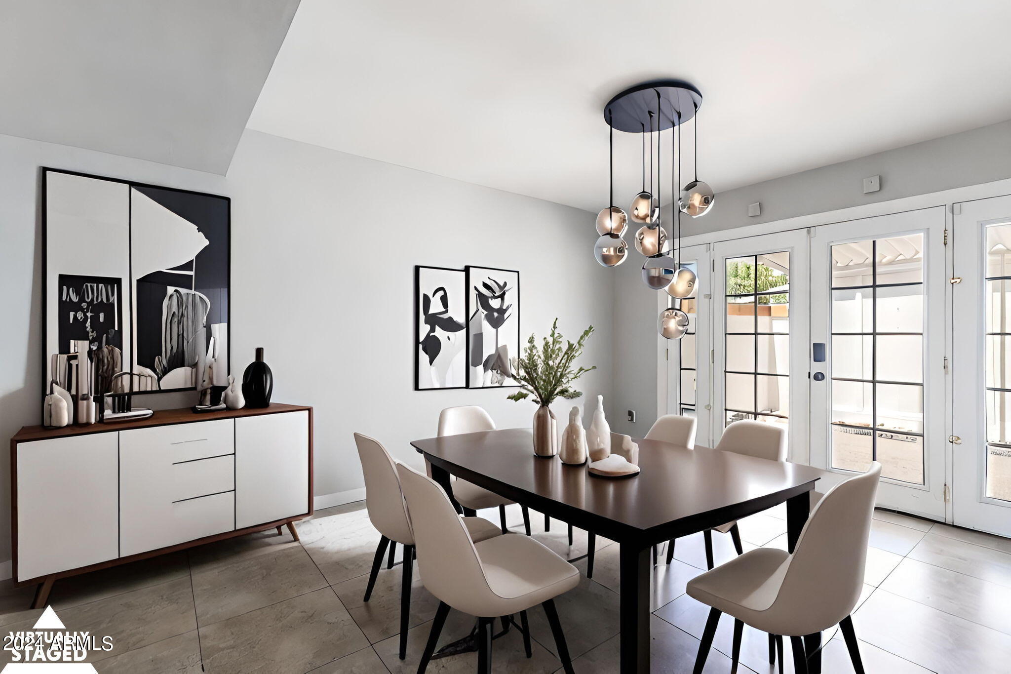 8502 E MONTEBELLO Avenue