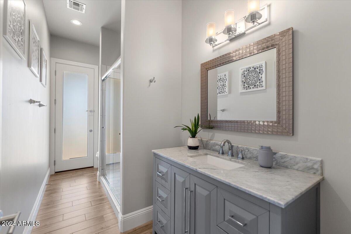 5600 S GEMSTONE Drive