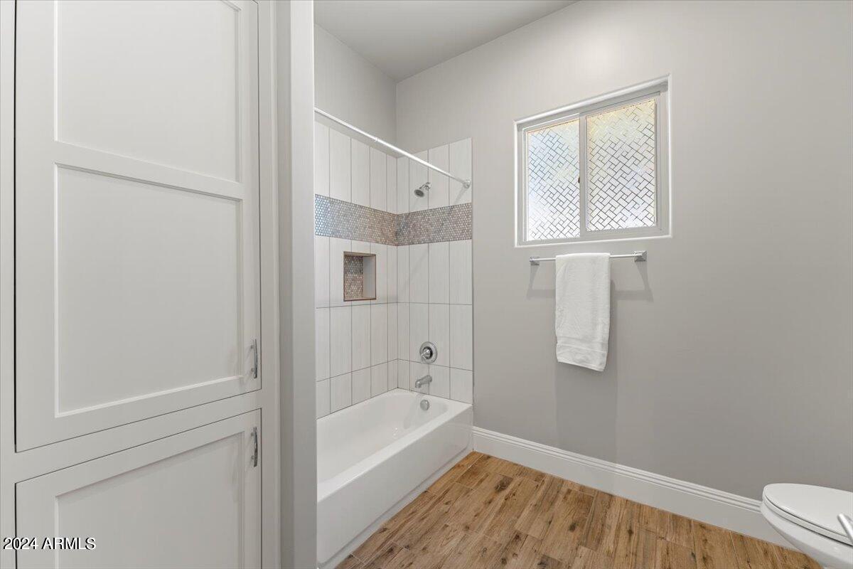 5600 S GEMSTONE Drive