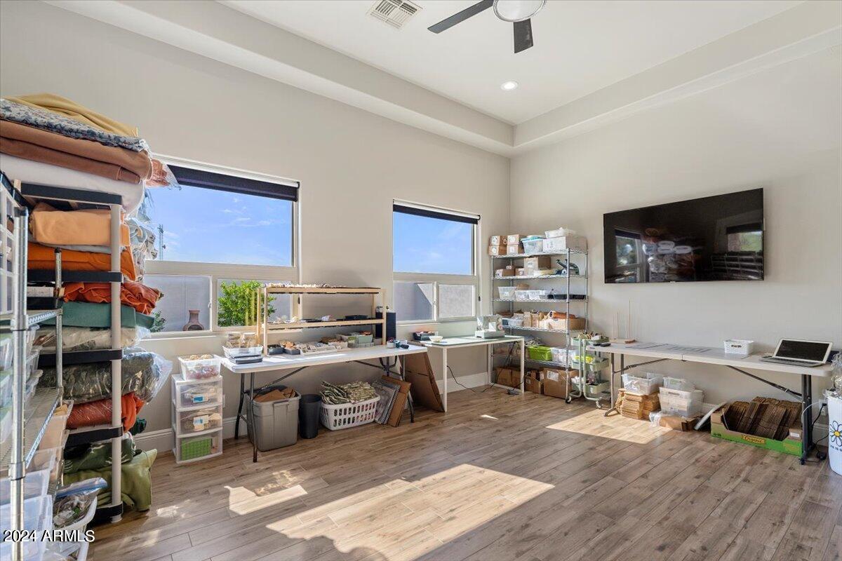 5600 S GEMSTONE Drive