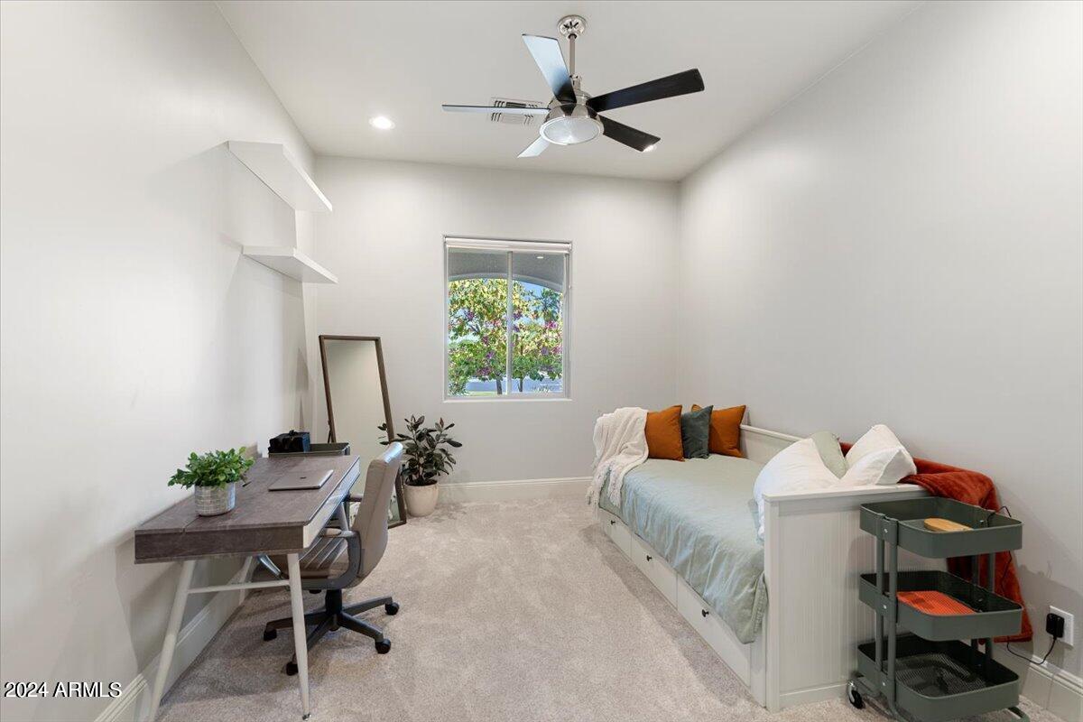 5600 S GEMSTONE Drive