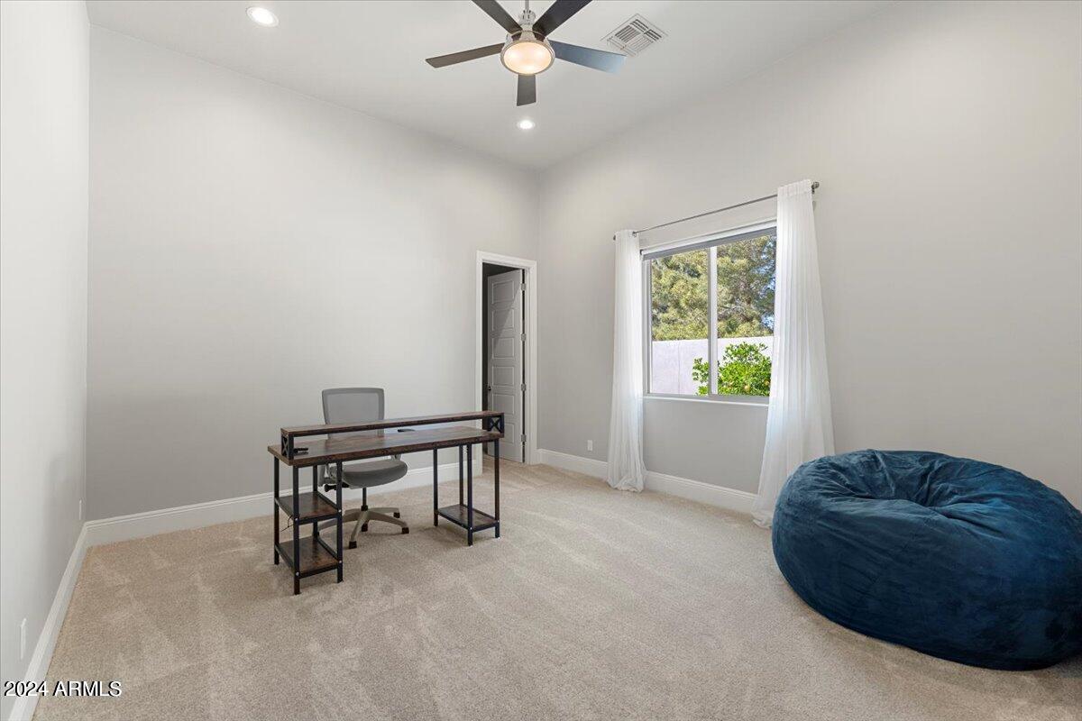 5600 S GEMSTONE Drive