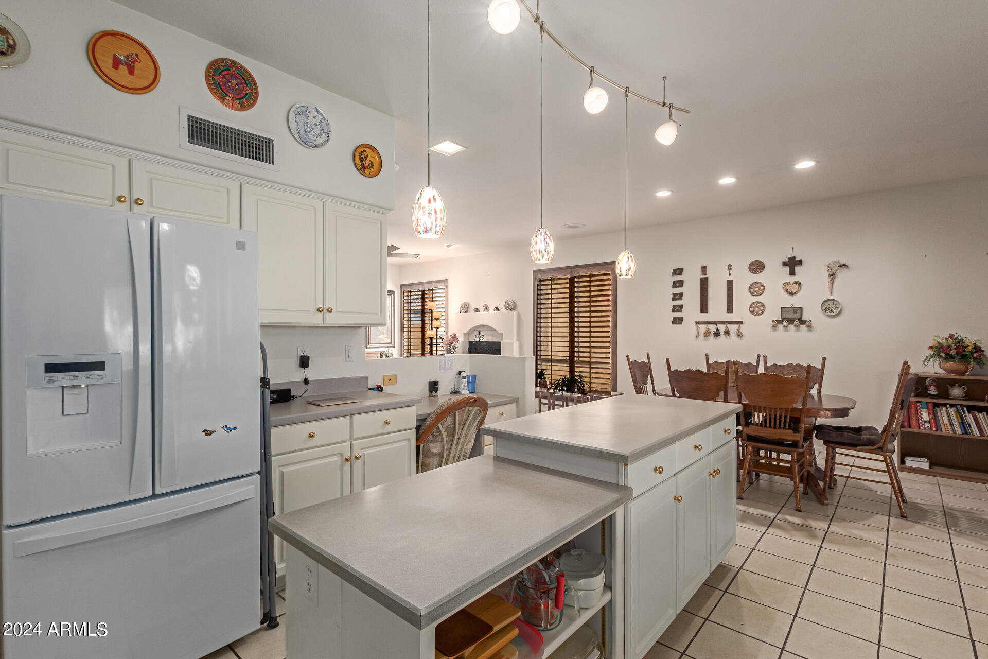 16018 N 17TH Way