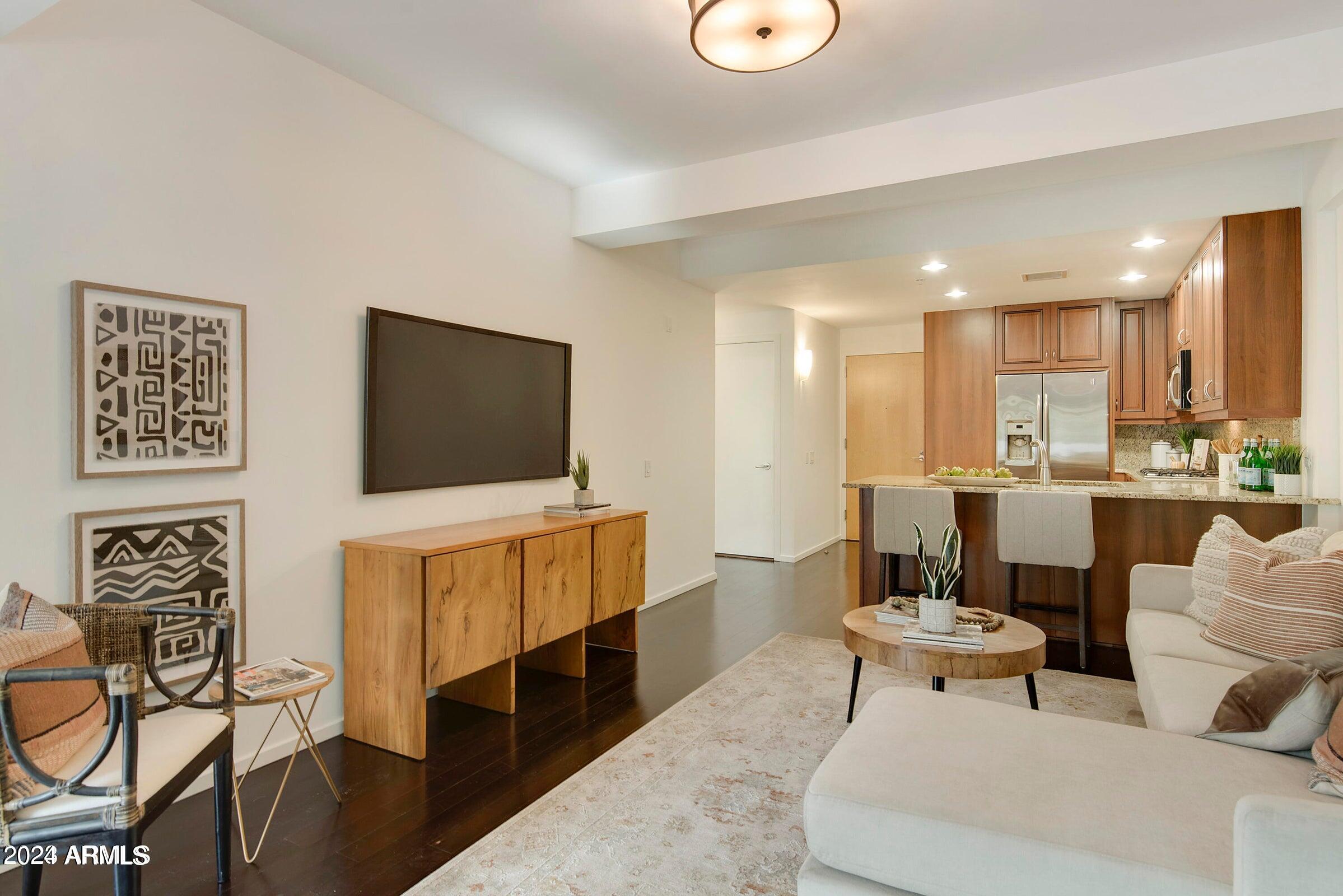 7167 E RANCHO VISTA Drive # 4004
