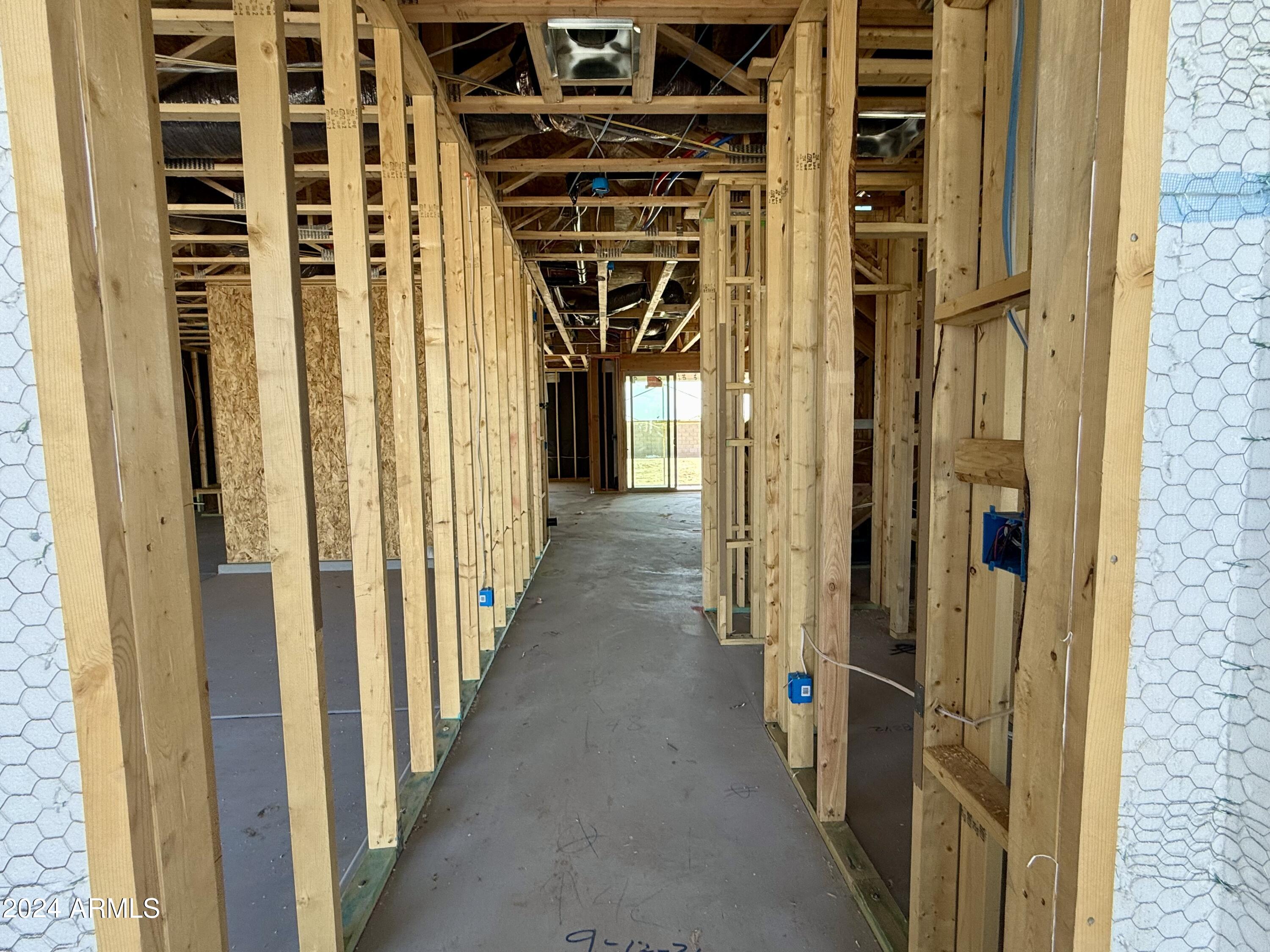 2371 E WAGON WHEEL Lane