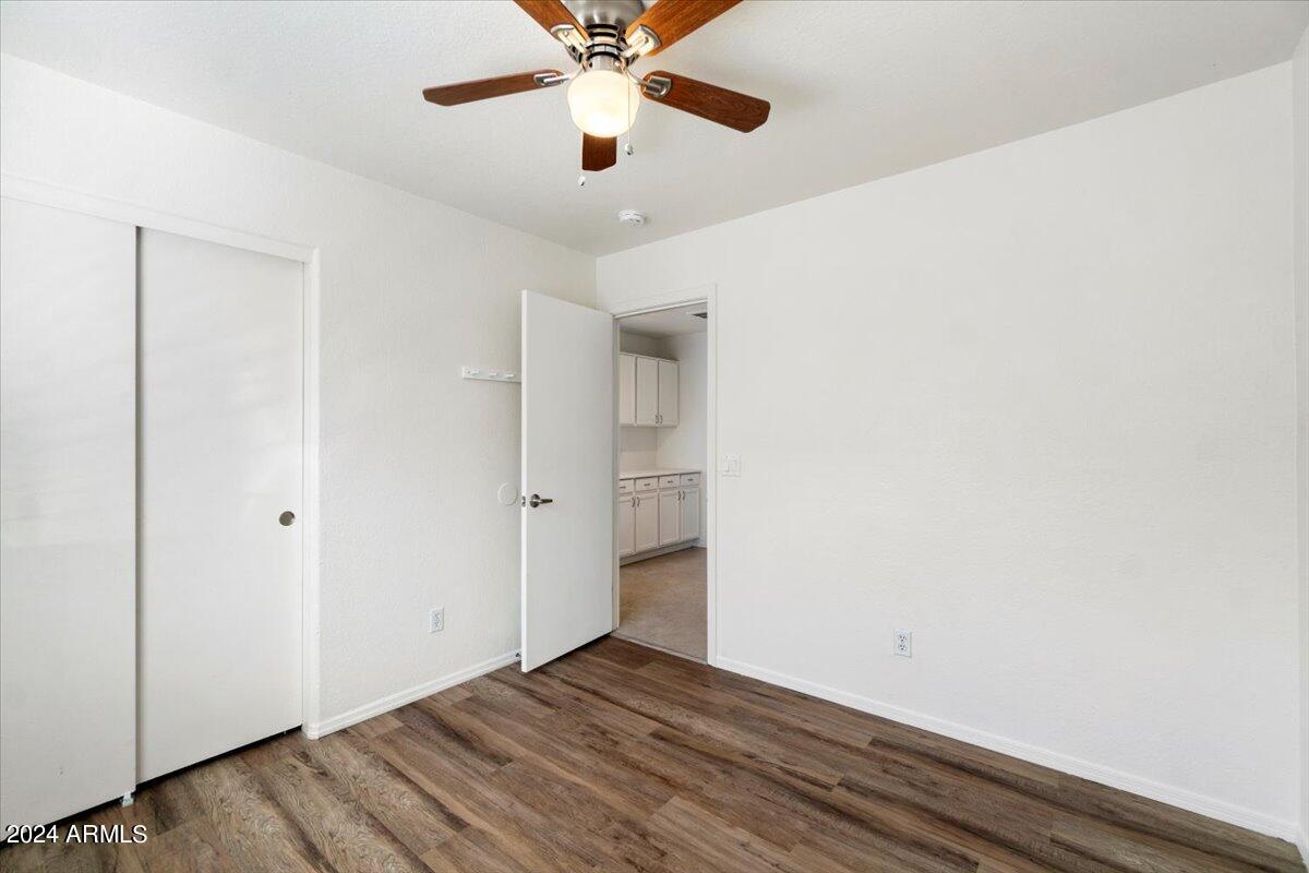 5732 E HARMONY Avenue