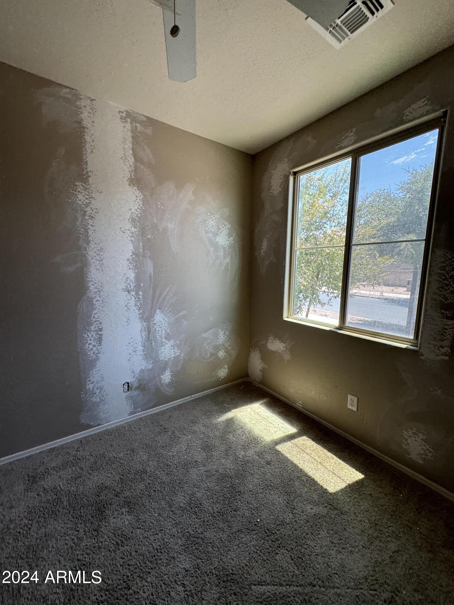 21266 E VIA DE OLIVOS --