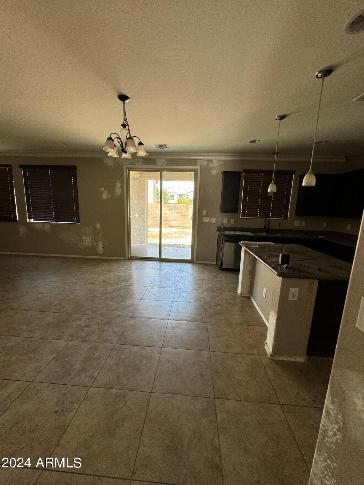 21266 E VIA DE OLIVOS --