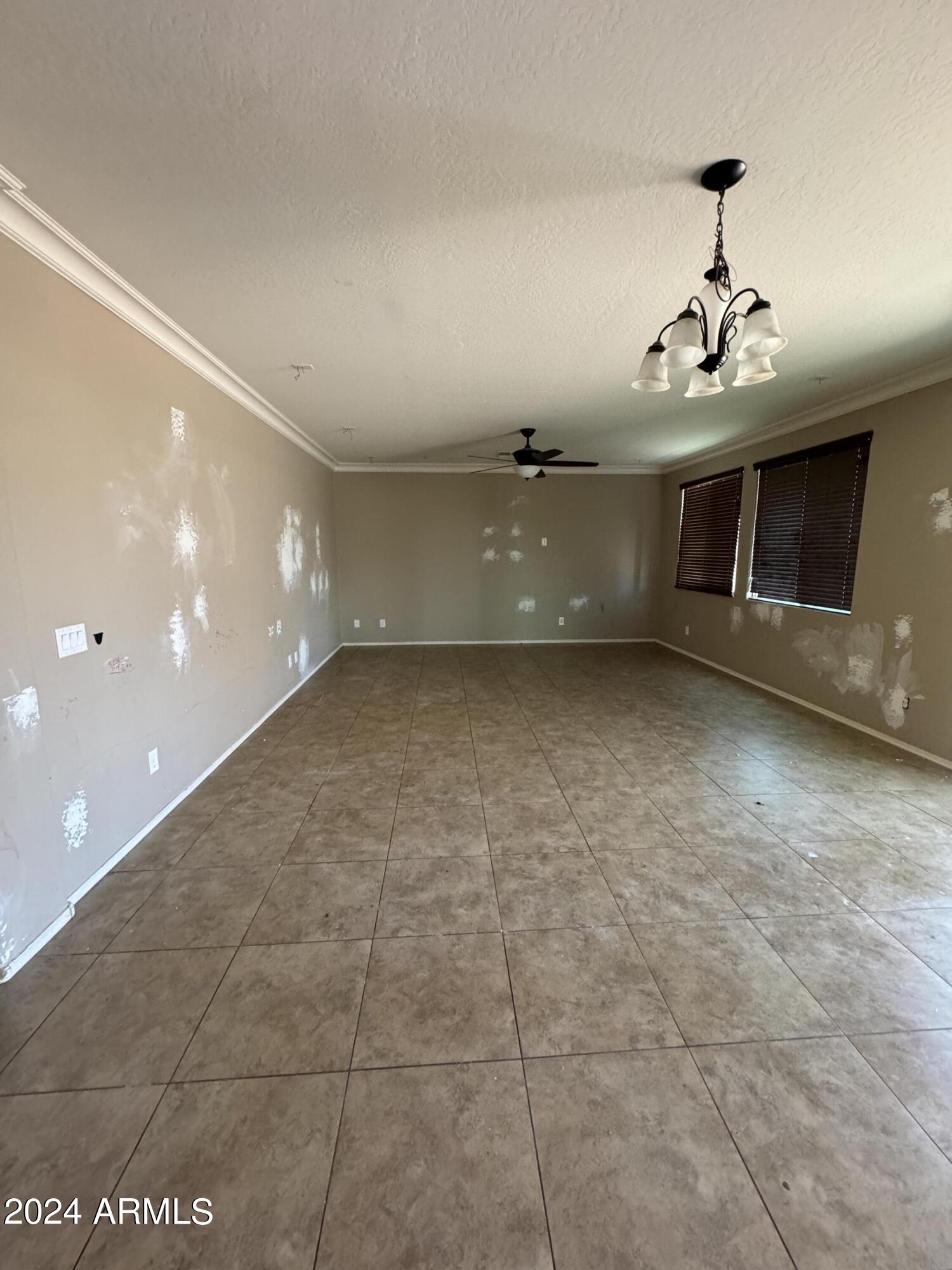21266 E VIA DE OLIVOS --