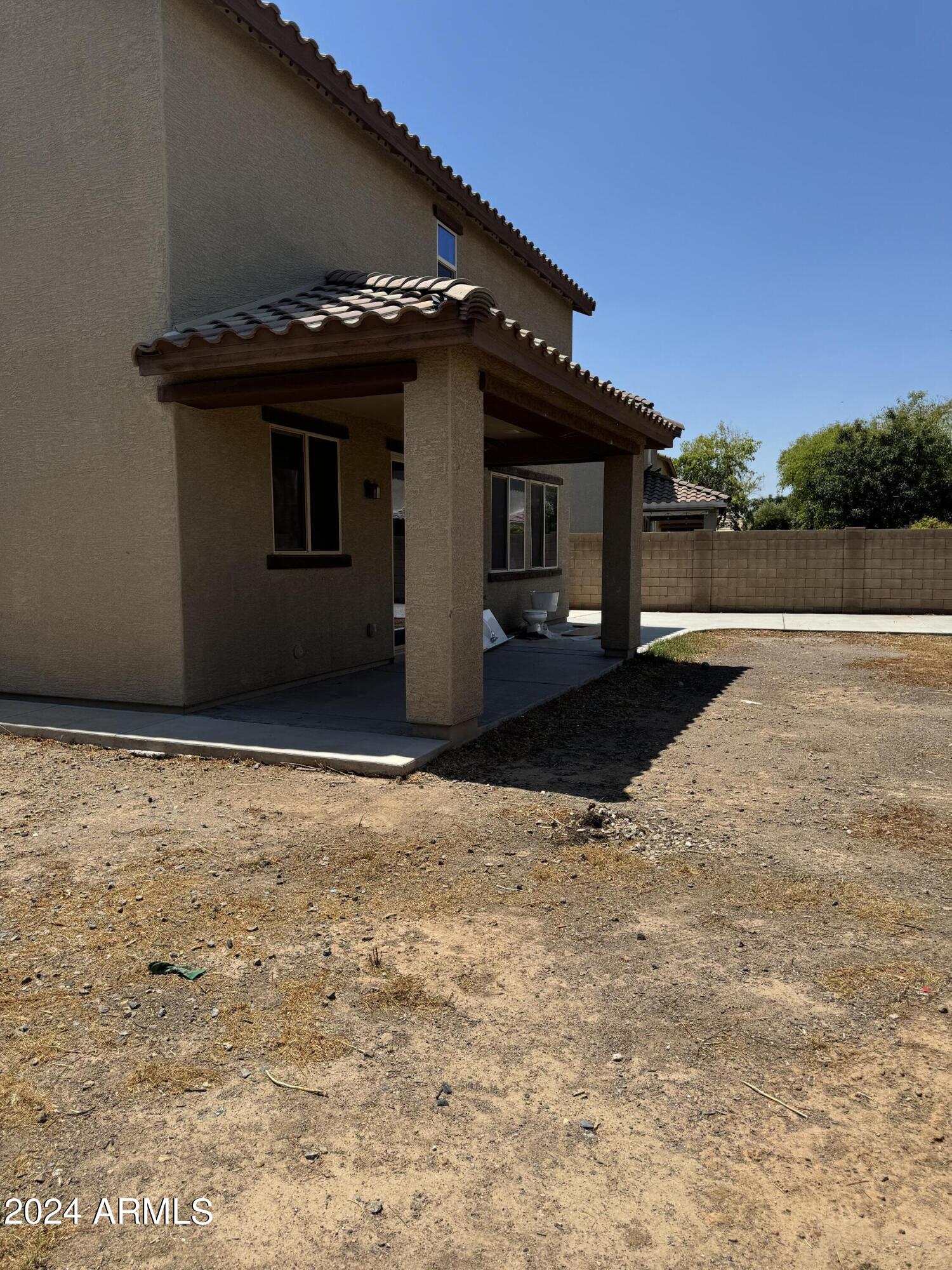 21266 E VIA DE OLIVOS --