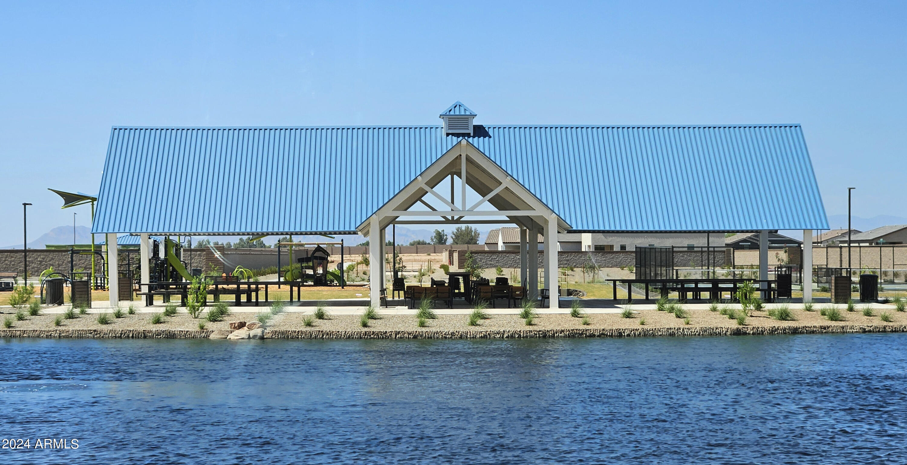 2640 E ABE TRUCKLE Avenue