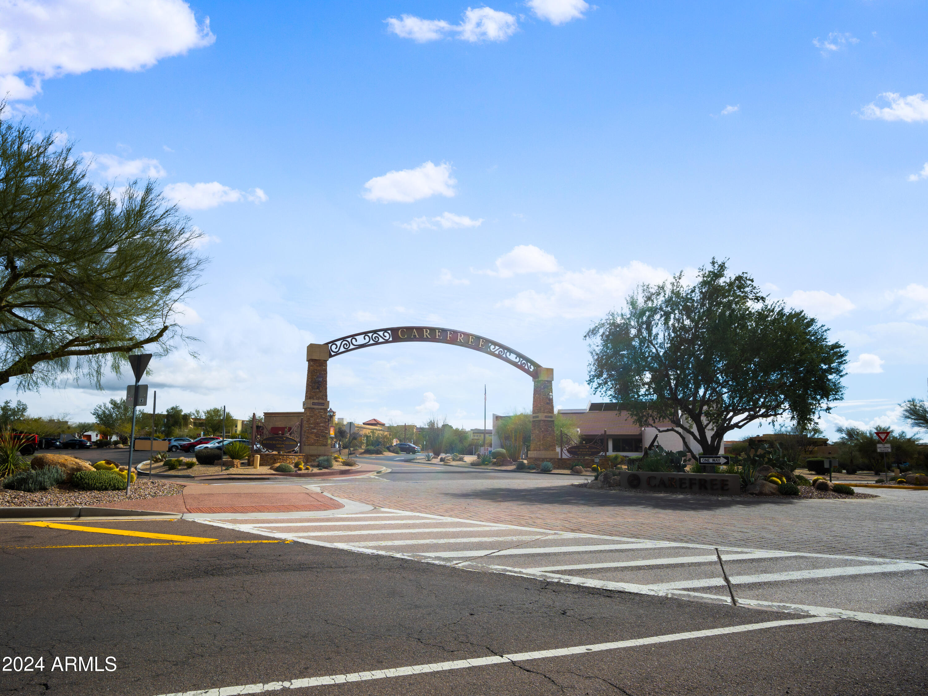 37222 N TOM DARLINGTON Drive # 18