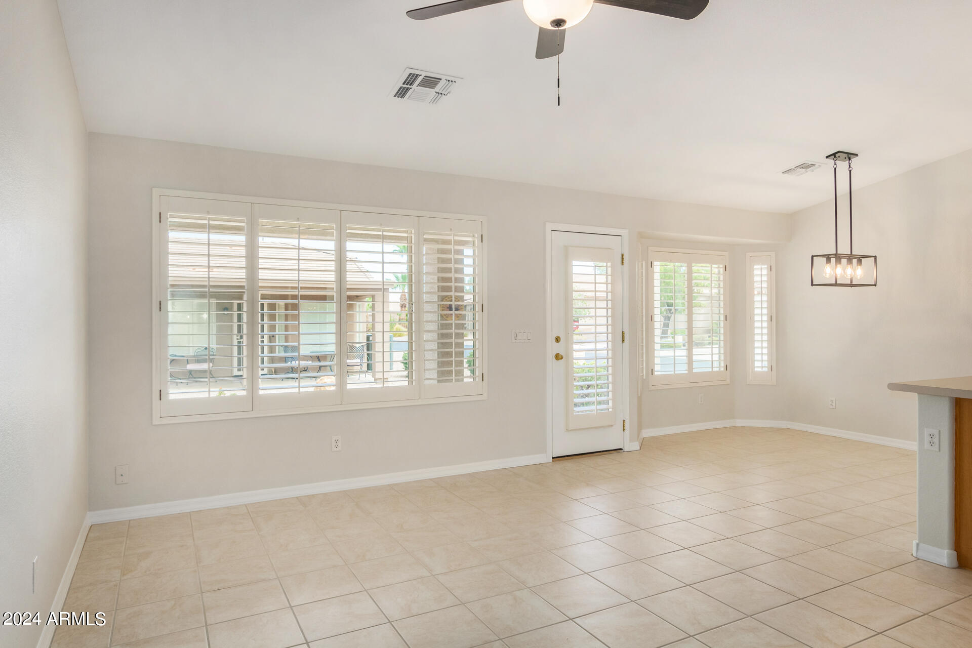 3504 E BELLERIVE Place