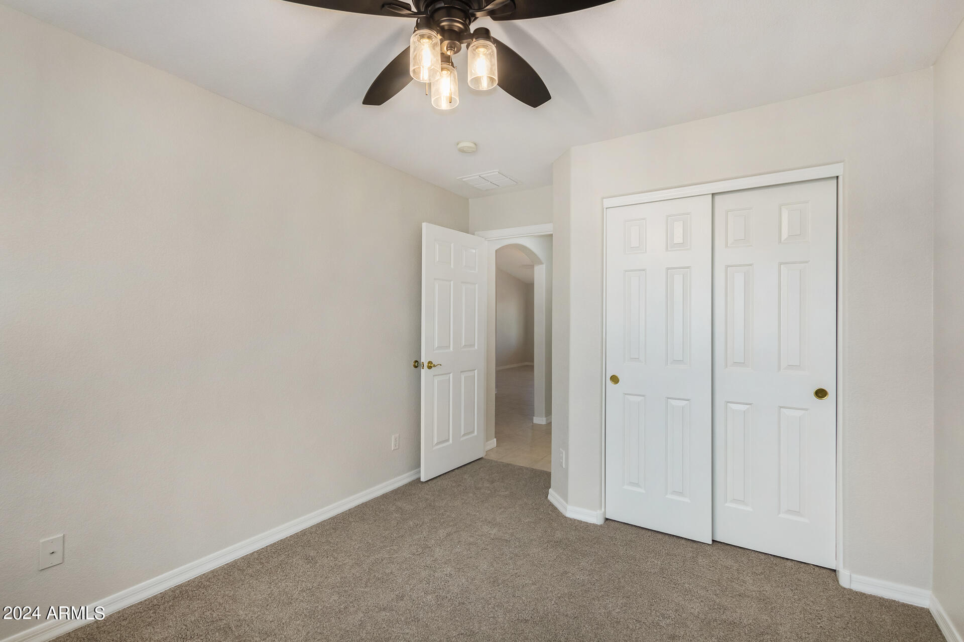 3504 E BELLERIVE Place