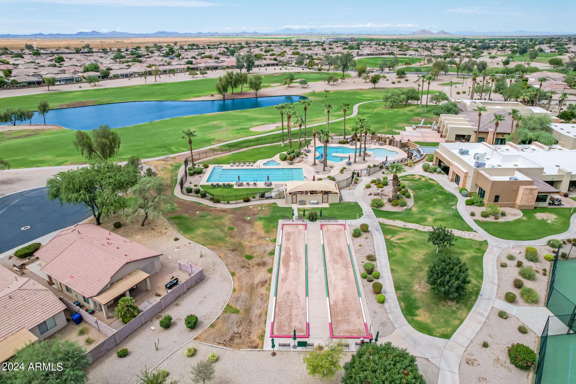 3504 E BELLERIVE Place