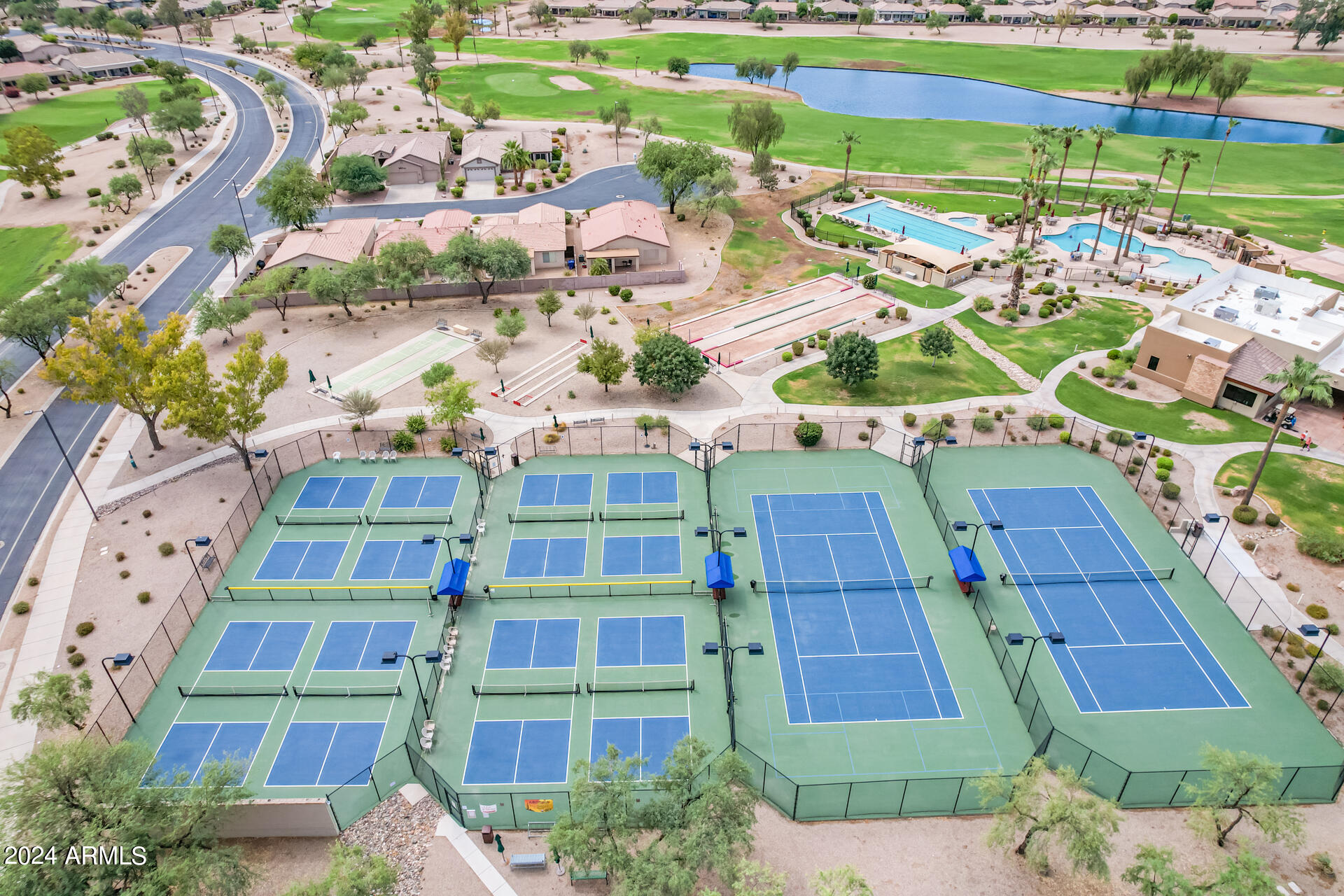 3504 E BELLERIVE Place