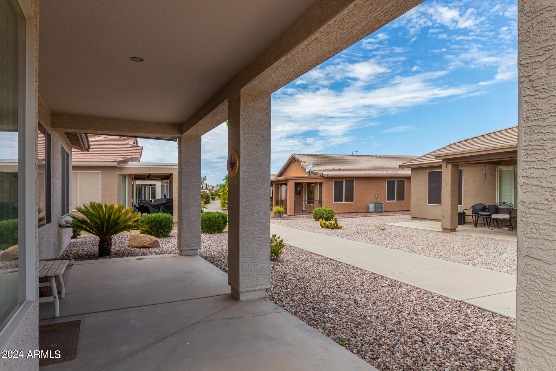 3504 E BELLERIVE Place