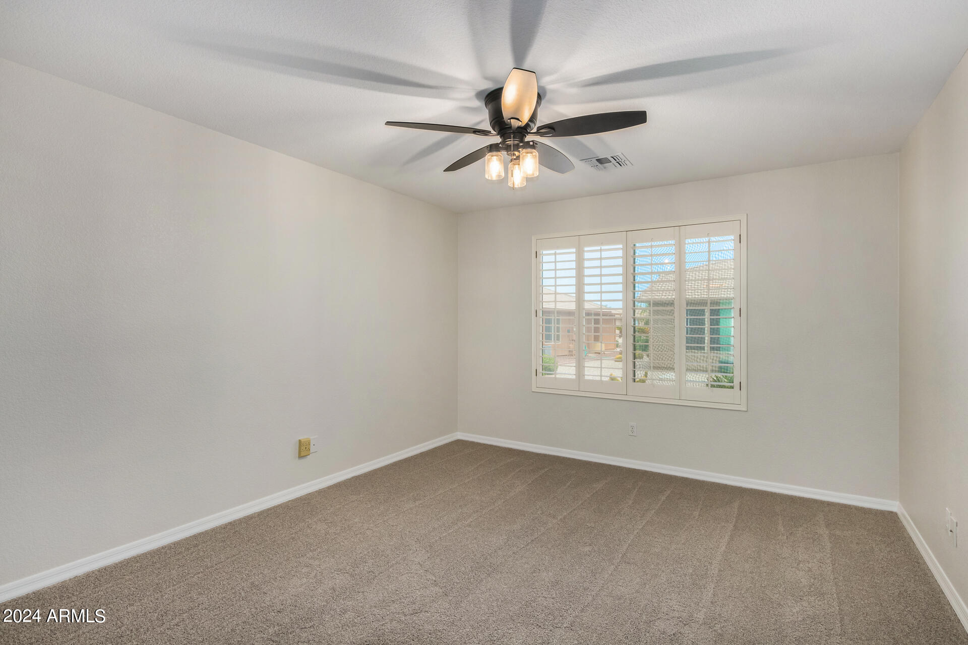 3504 E BELLERIVE Place