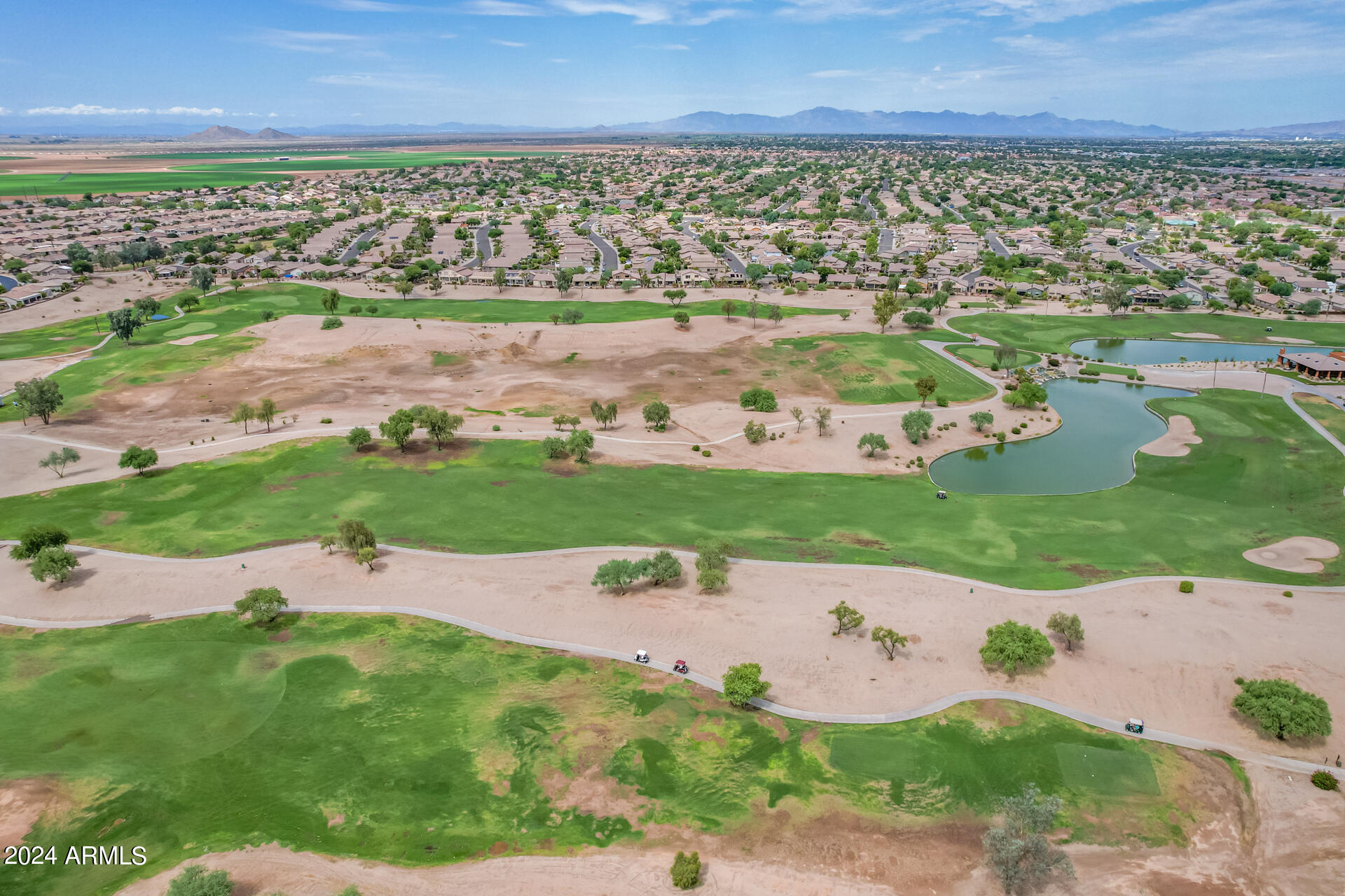 3504 E BELLERIVE Place