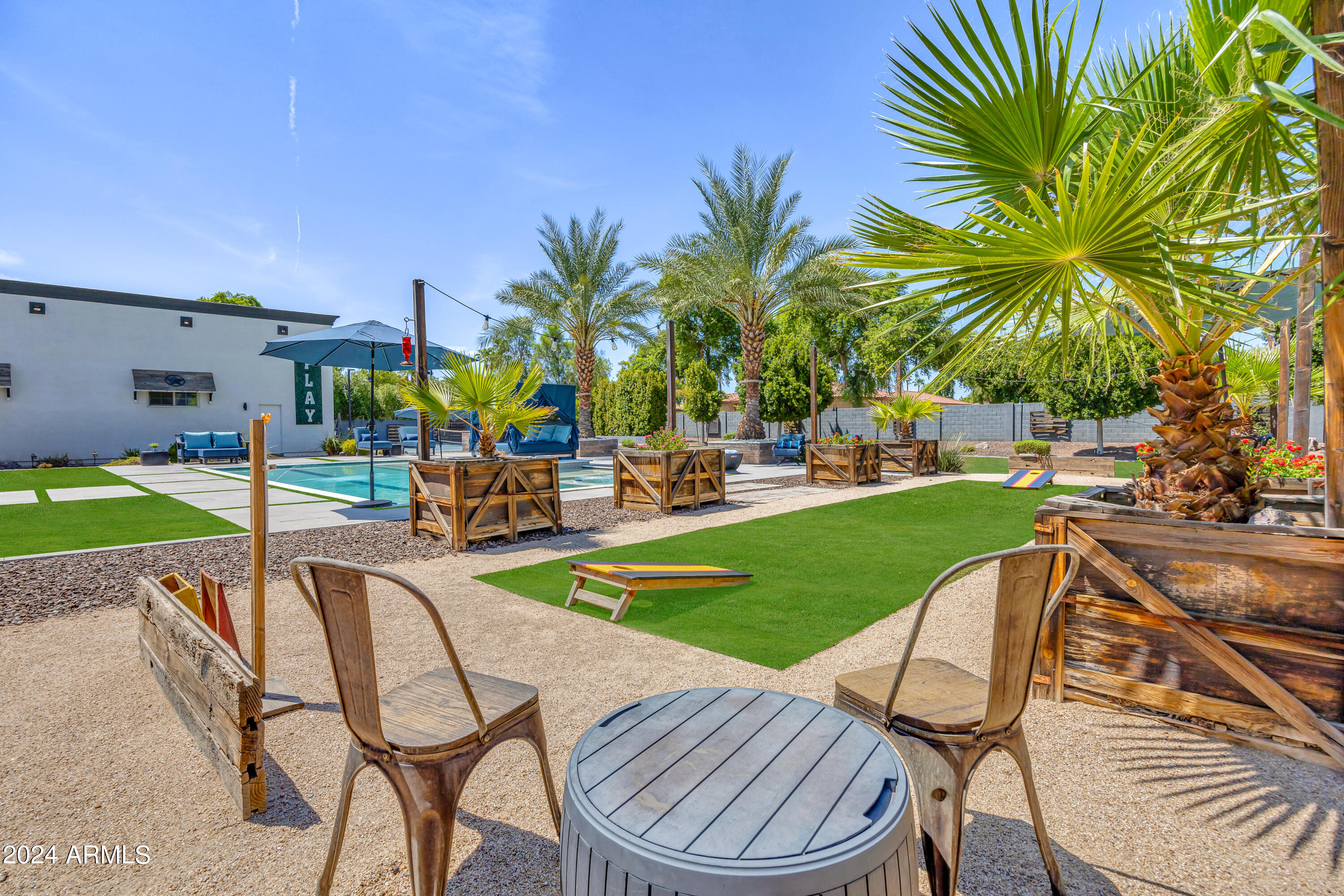 2776 E TAURUS Place