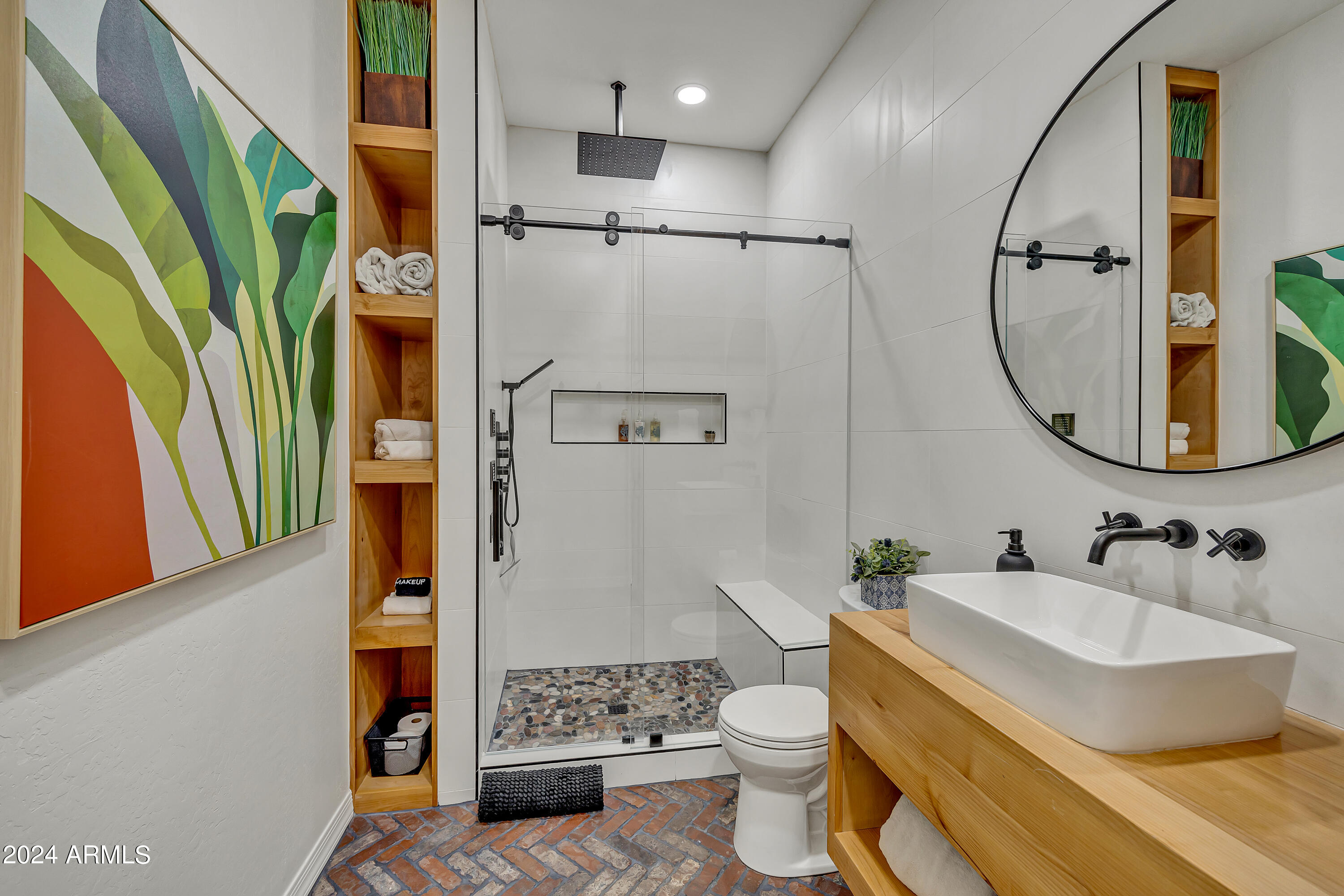 2776 E TAURUS Place
