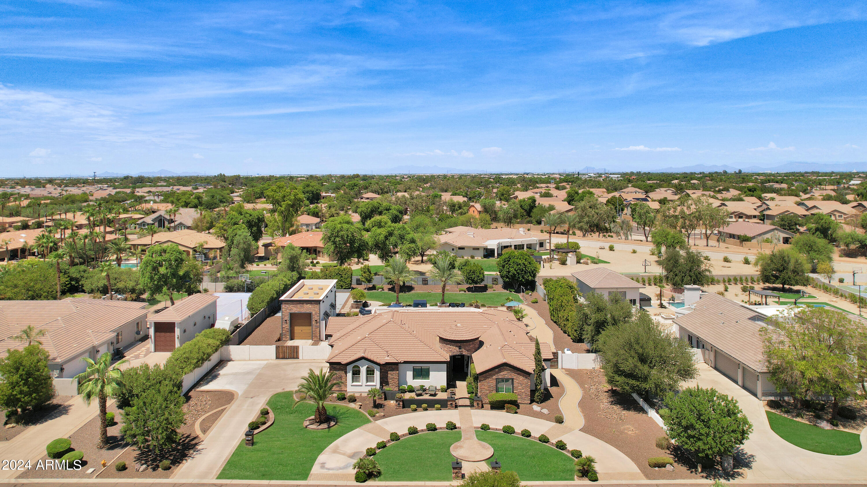 2776 E TAURUS Place