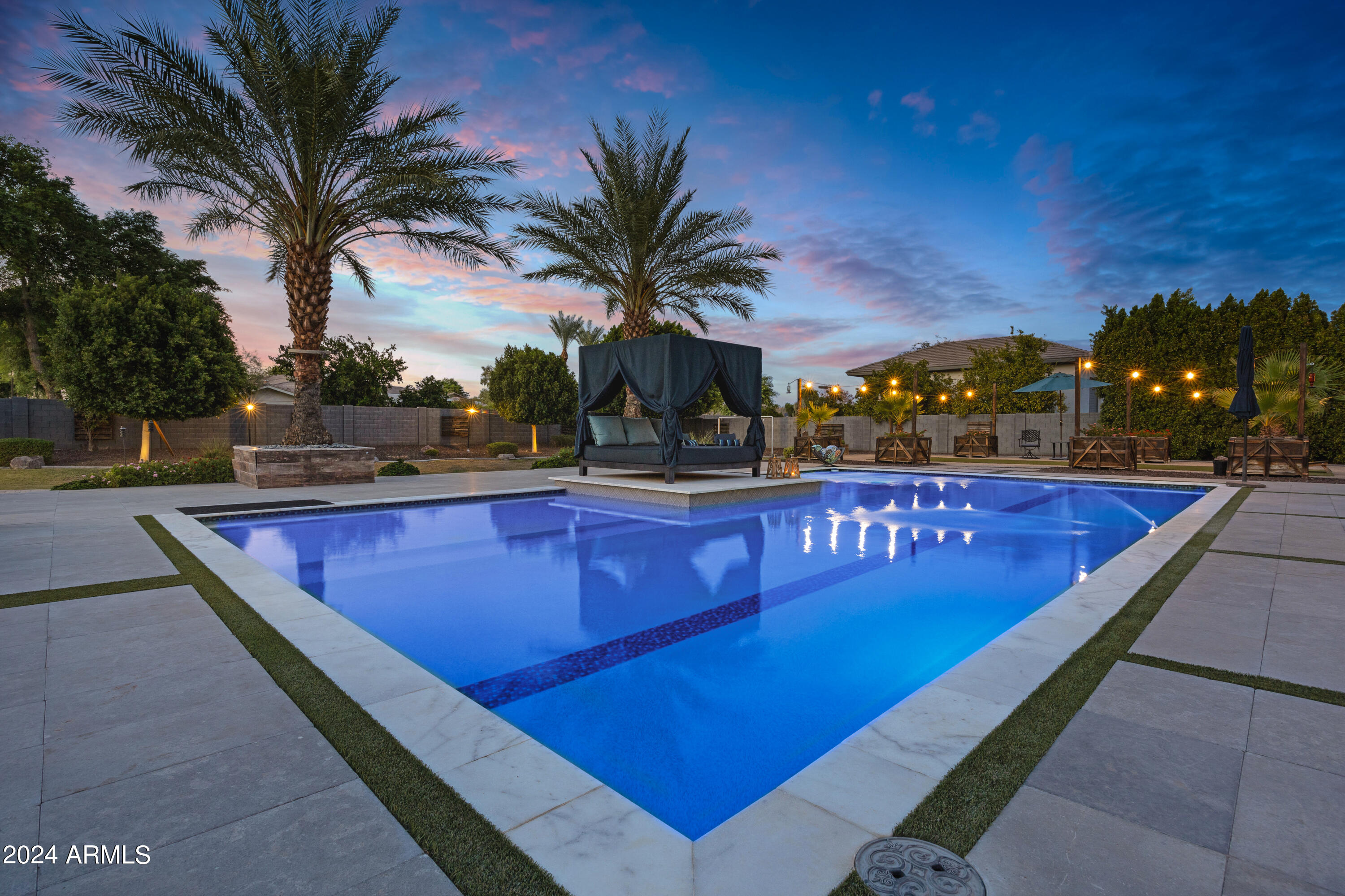 2776 E TAURUS Place