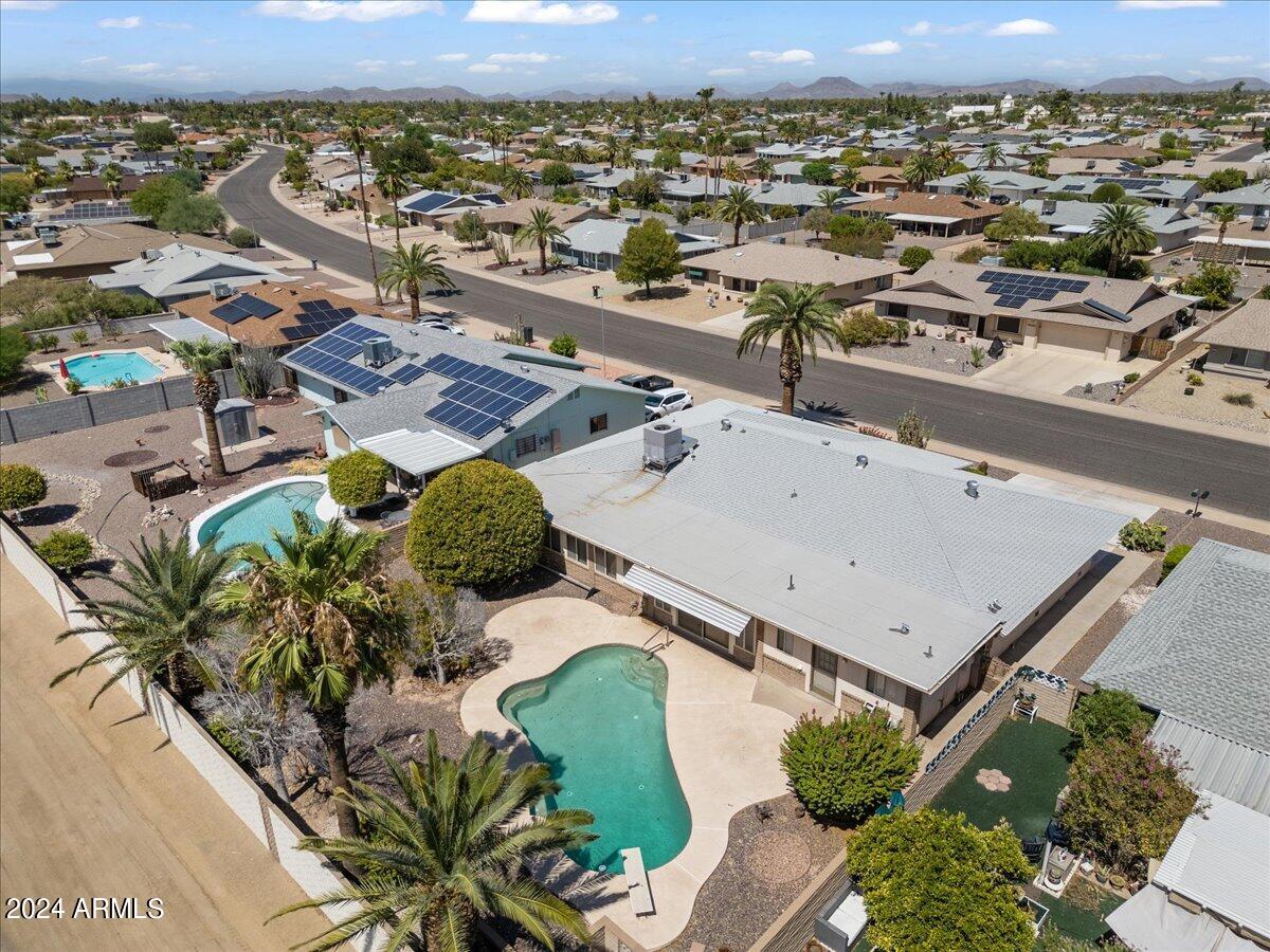 17210 N FOOTHILLS Drive