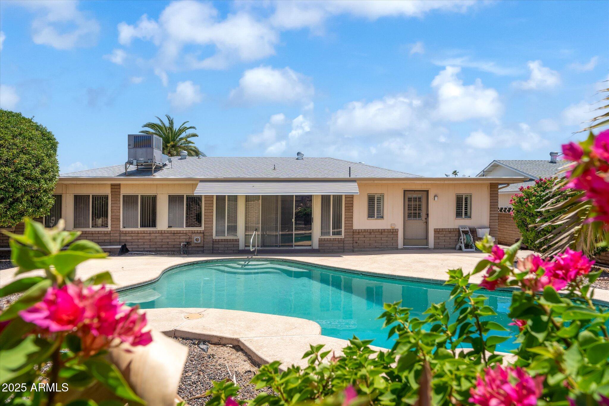 17210 N FOOTHILLS Drive