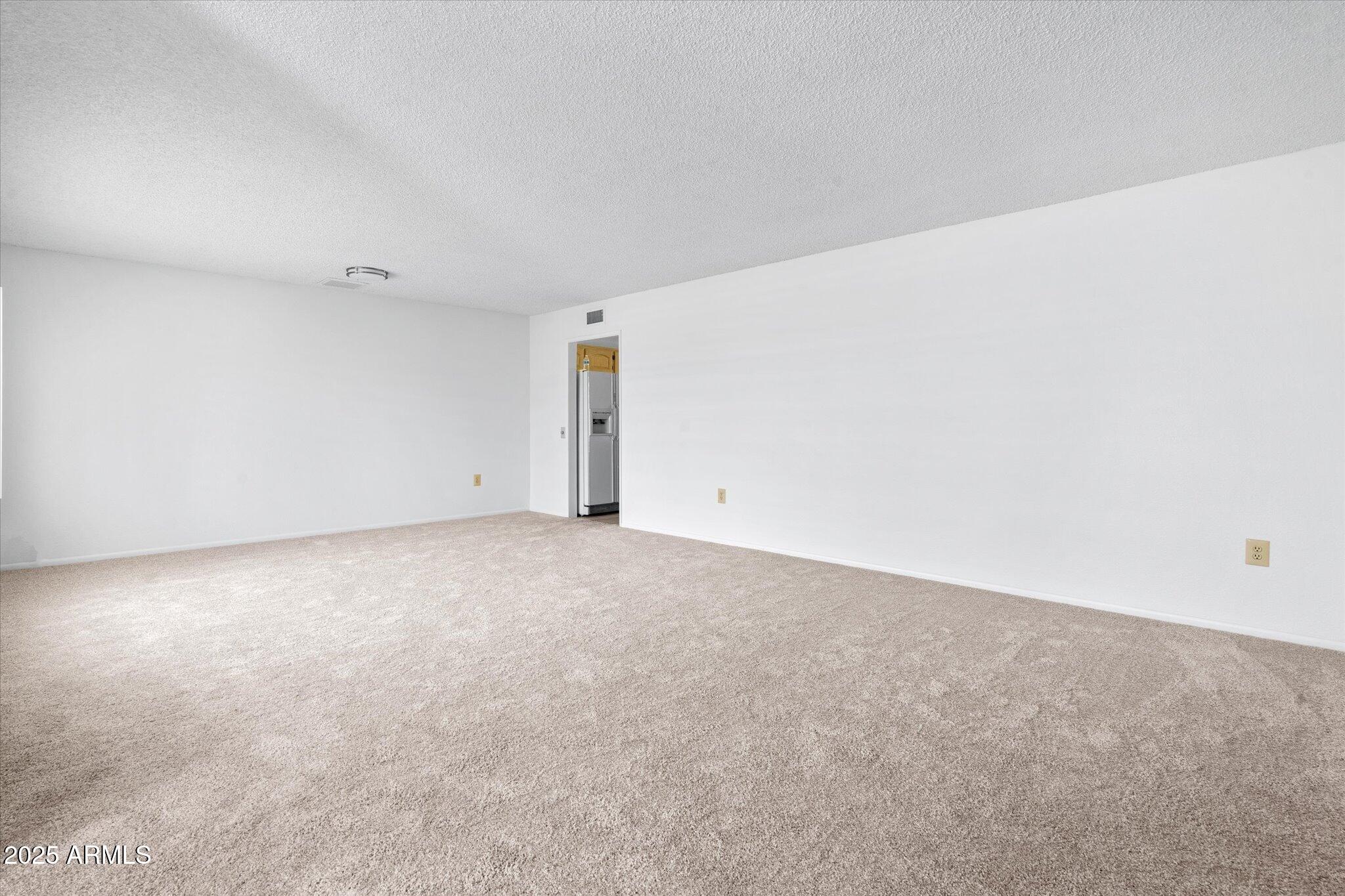 17210 N FOOTHILLS Drive