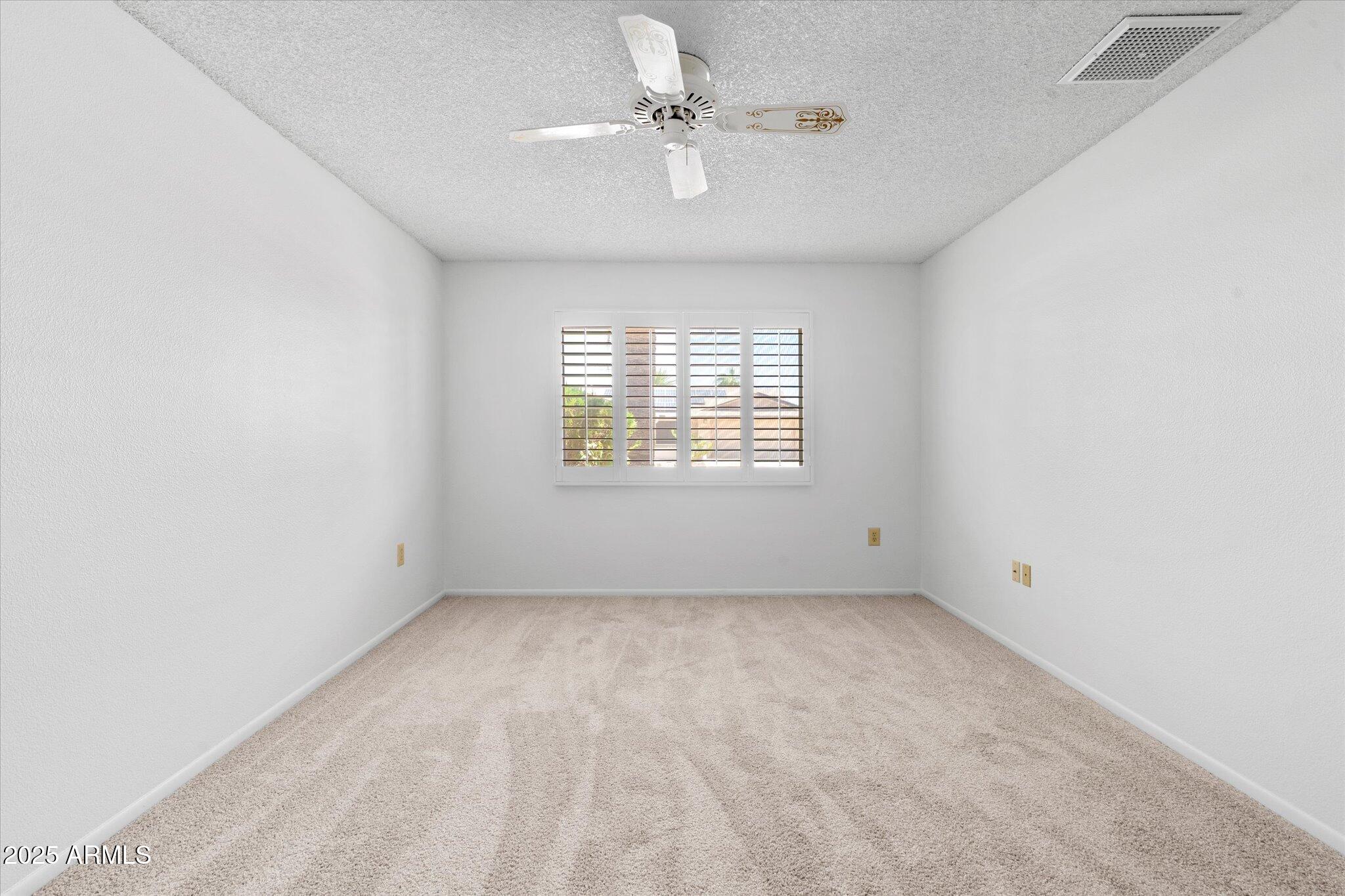 17210 N FOOTHILLS Drive