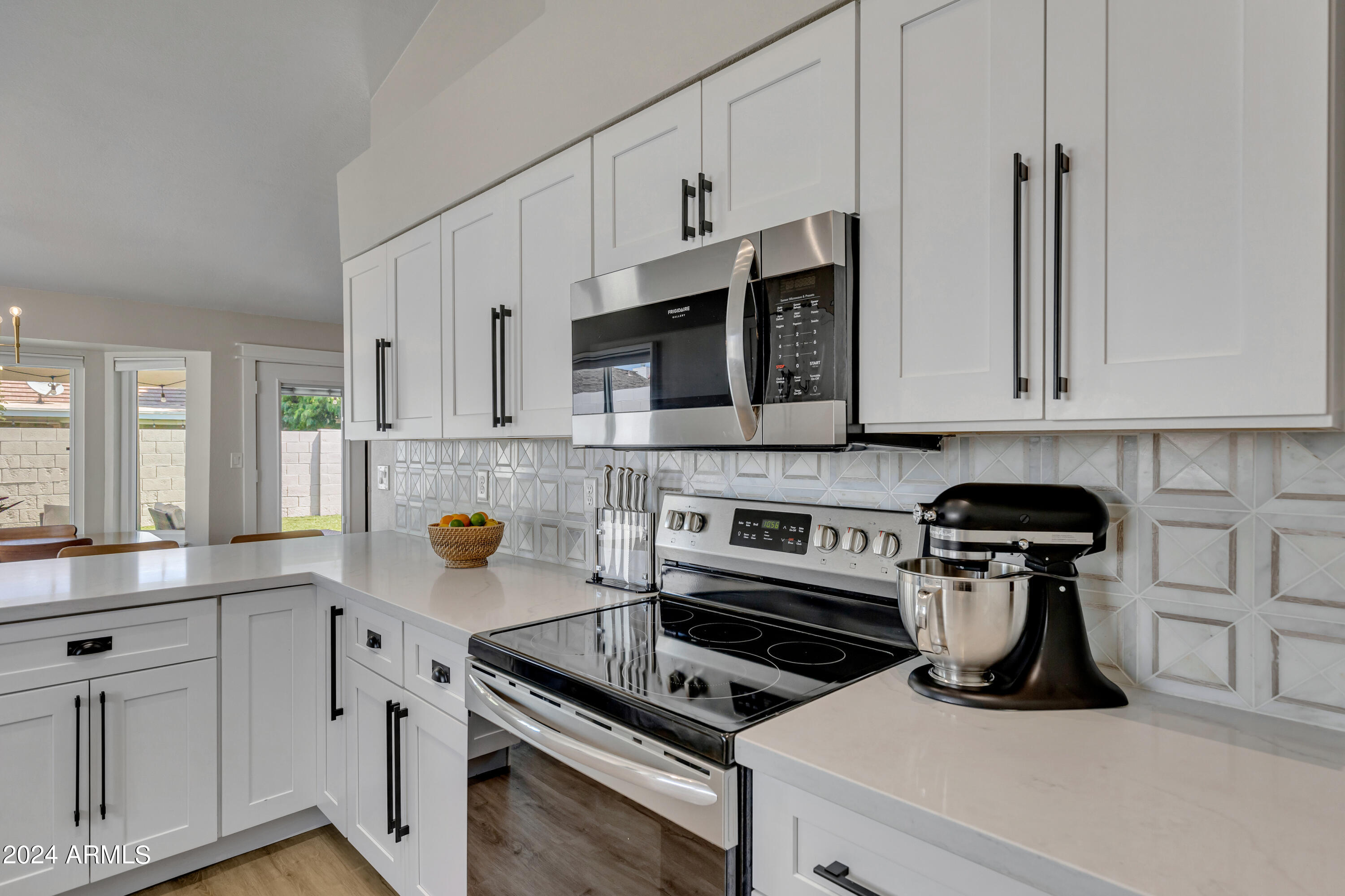 426 E MERRILL Avenue