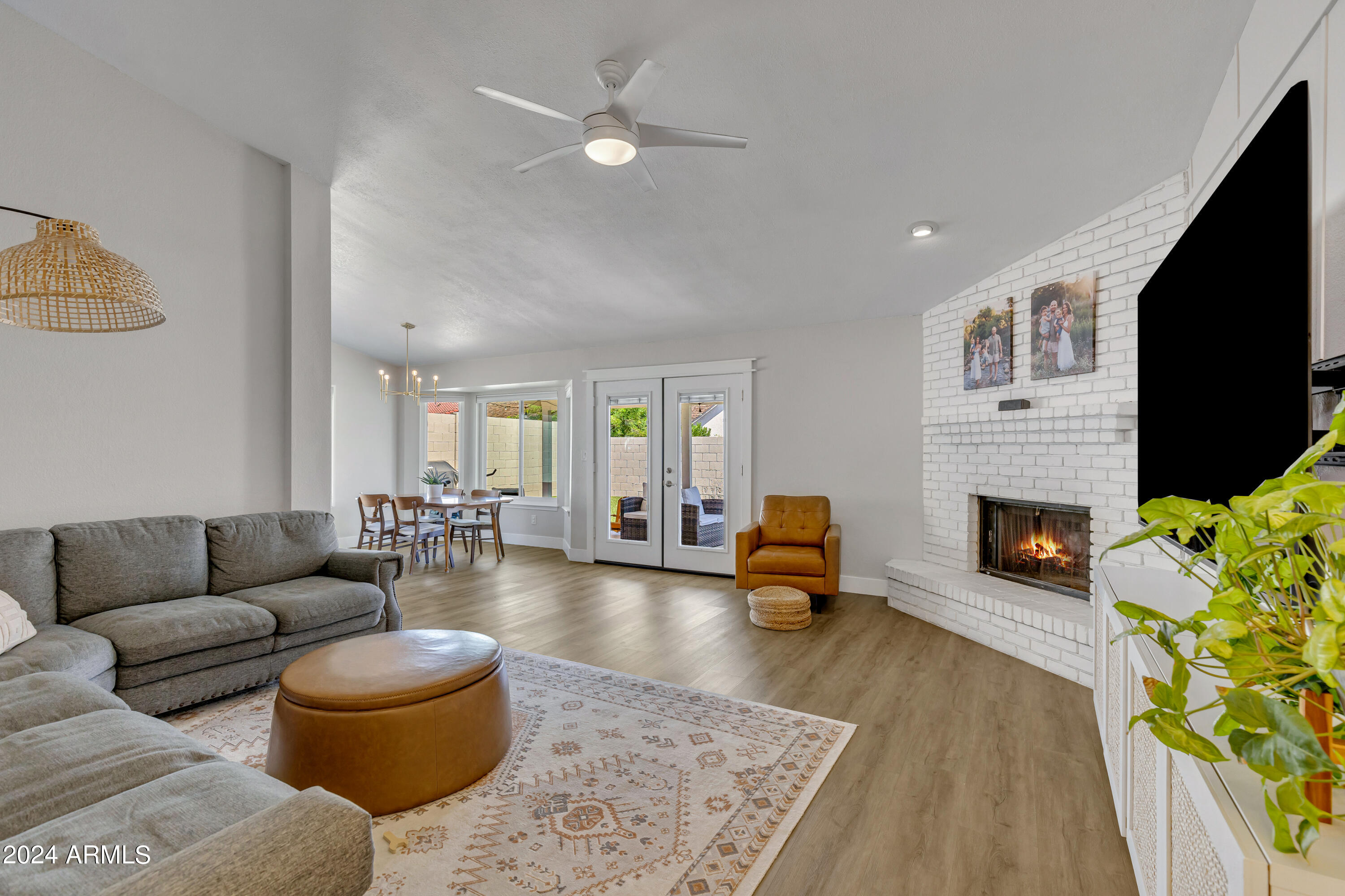 426 E MERRILL Avenue