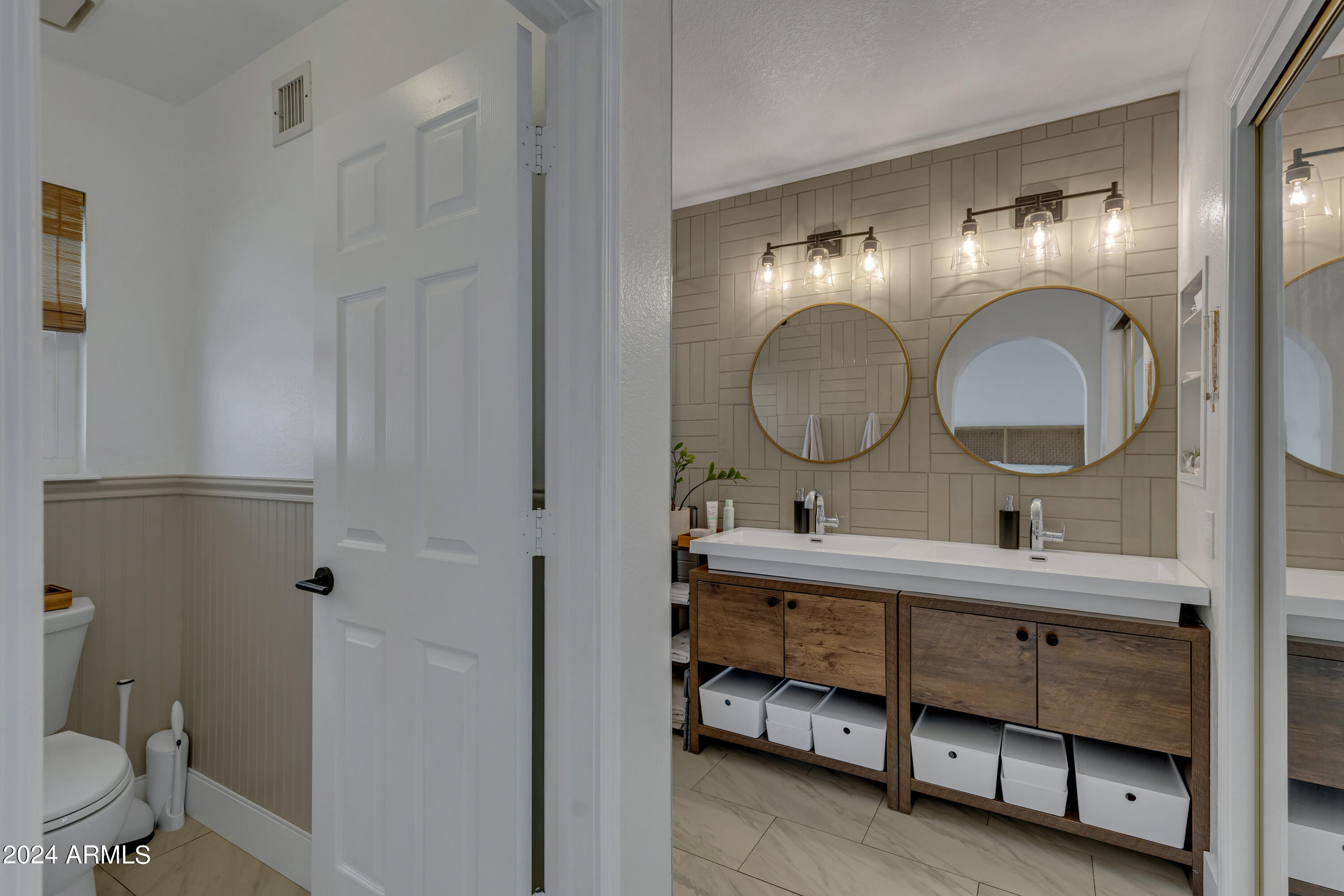 426 E MERRILL Avenue