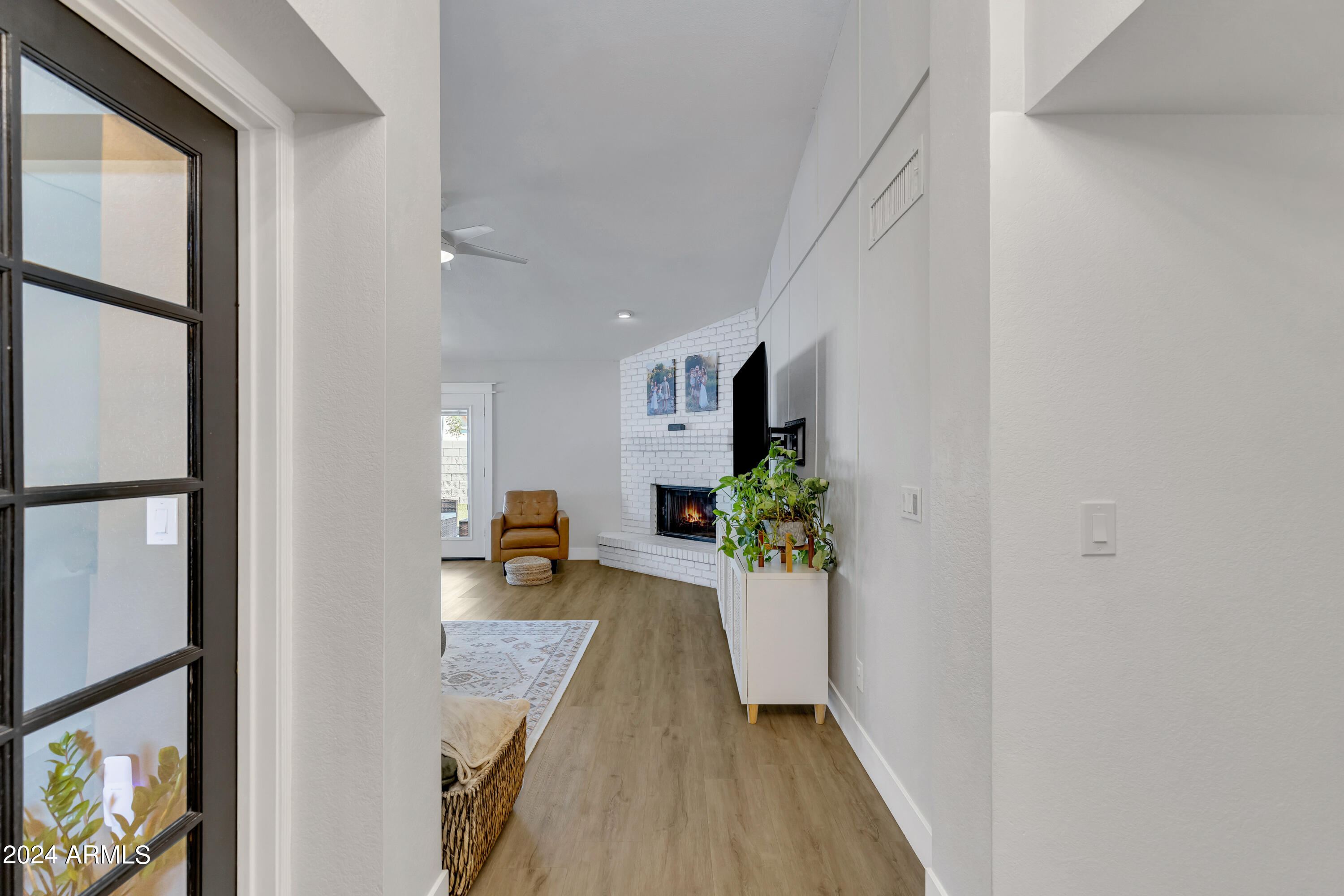 426 E MERRILL Avenue