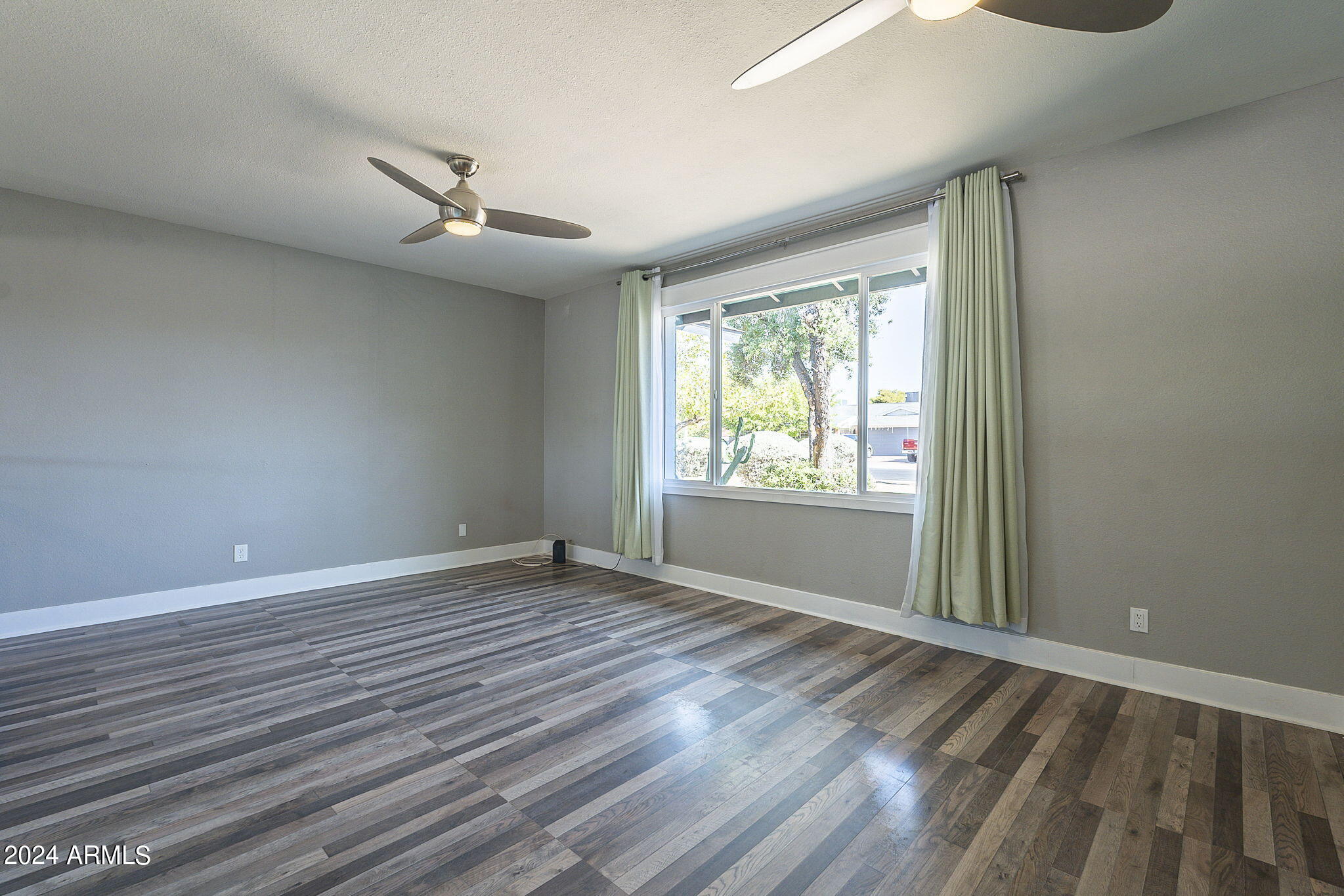 5535 W Marconi Avenue