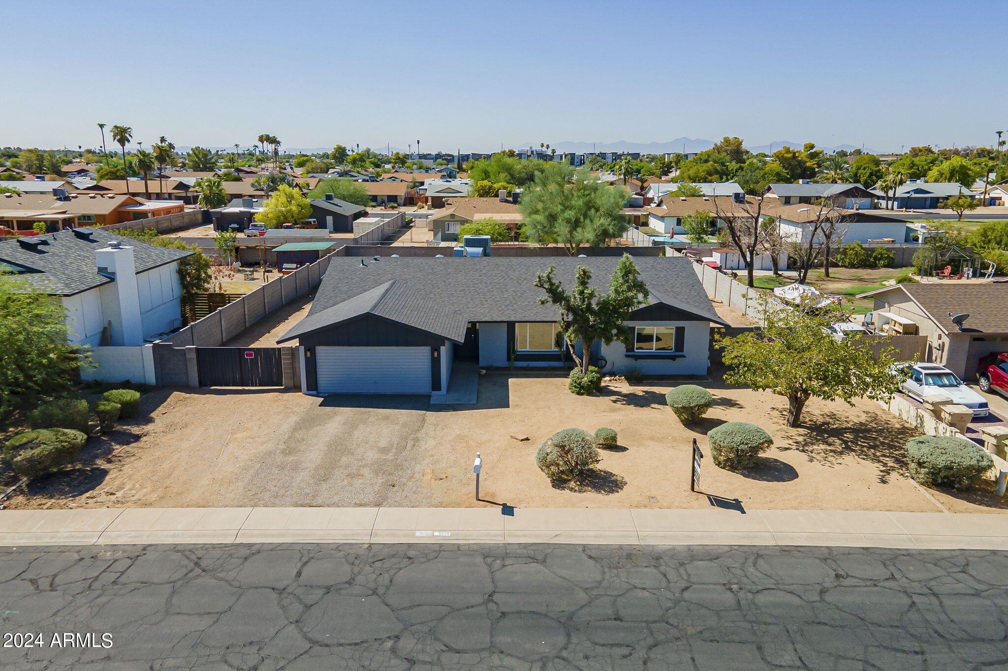 5535 W Marconi Avenue